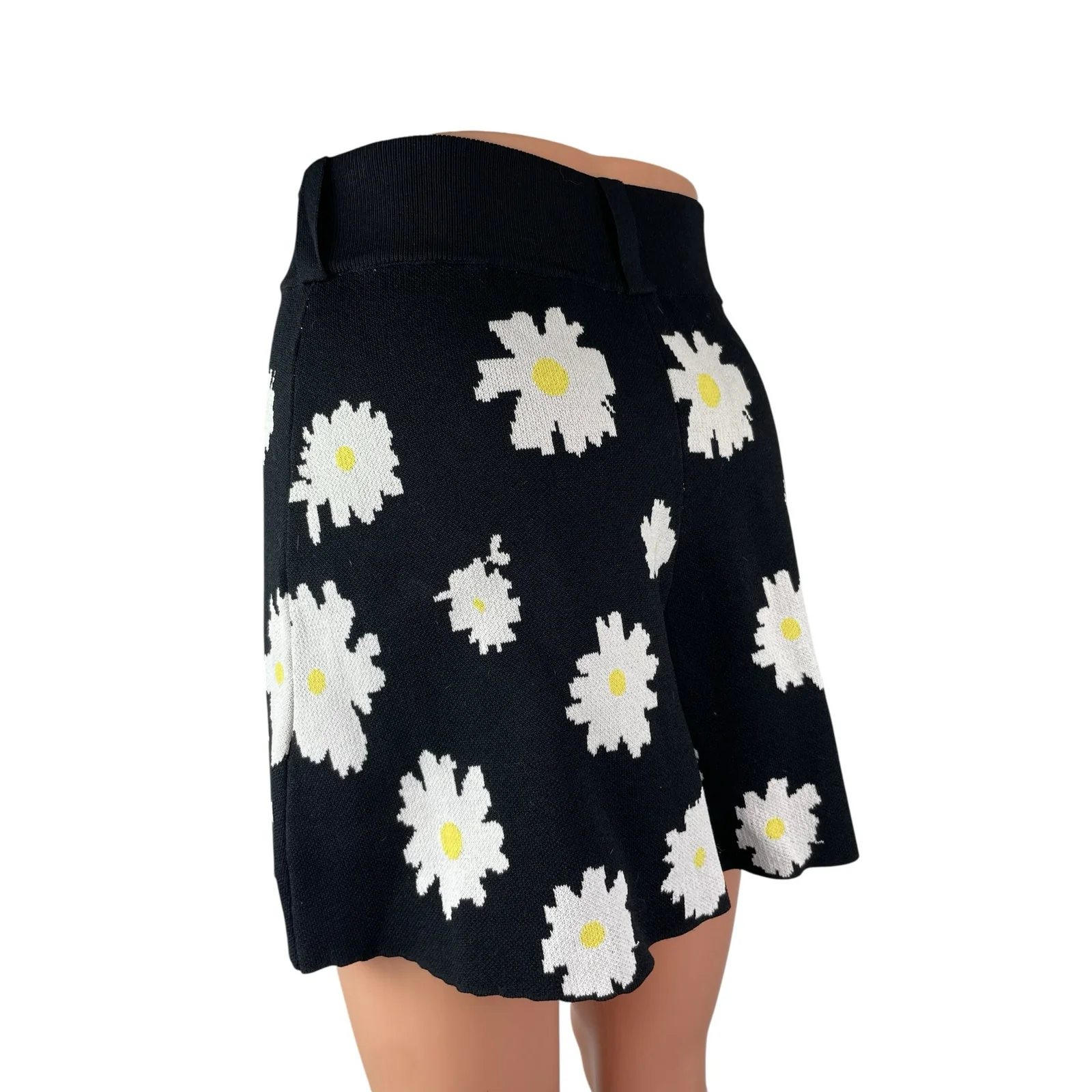 Maje Isseca Women's Black Floral High Rise Elastic Waist Casual Lounge Shorts 1 - Image 3
