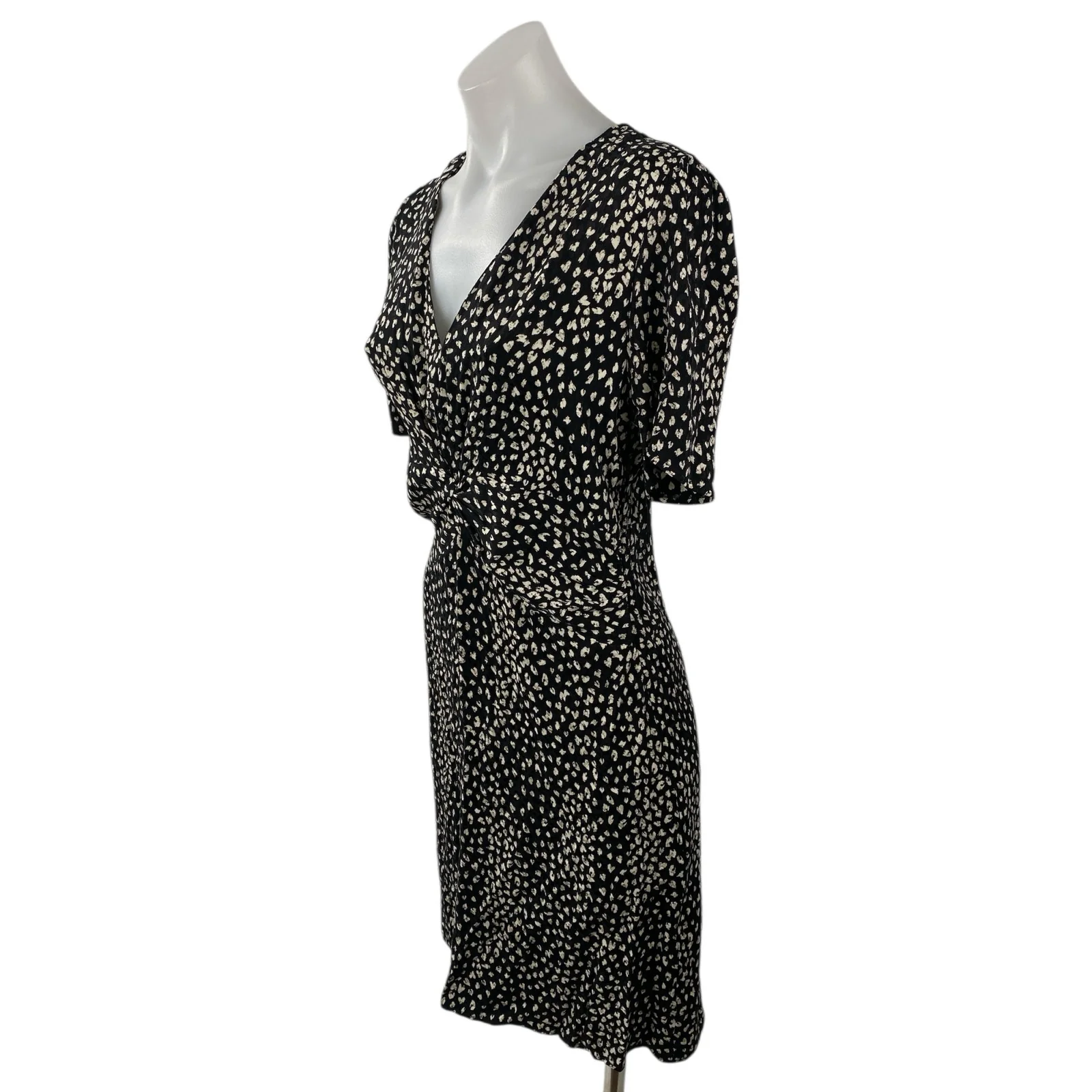 Maje Women Black Floral Short Sleeve Twist Front V Neck Mini Sheath Dress Size 6 - Image 3