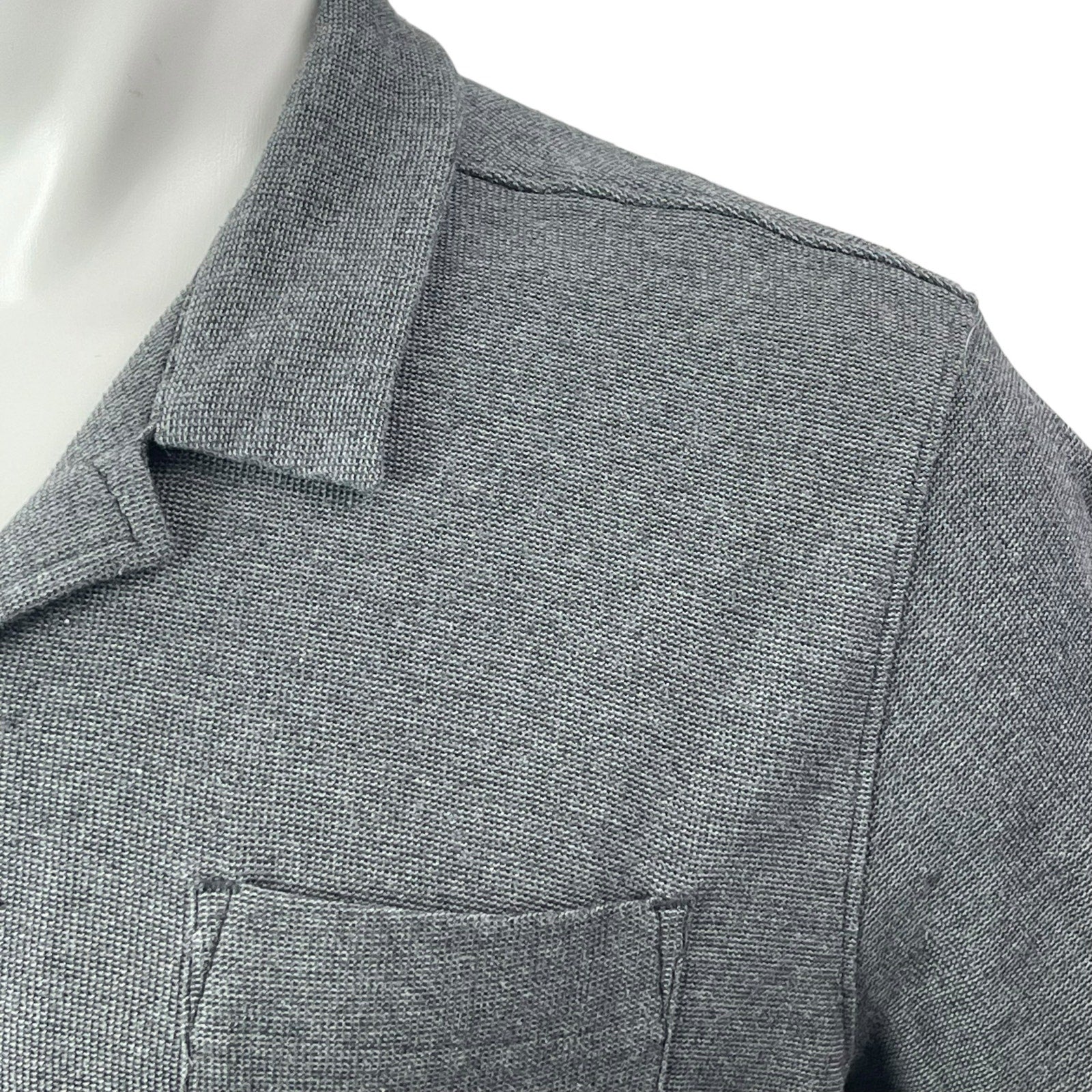 MBX Women's Gray Short Sleeve Chest Pocket Knit Button Down Shirt Top Size L - Image 4