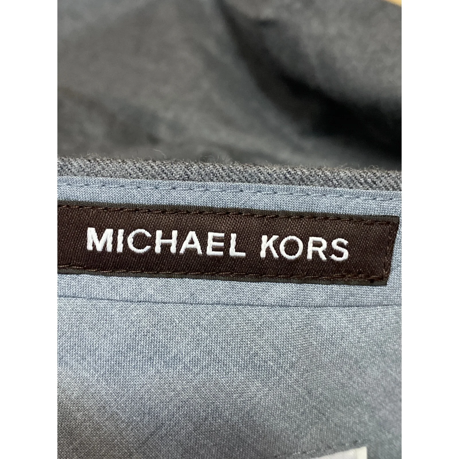 Michael Kors Gray Pleated High Rise Slim Fit Straight Leg Trouser Dress Pants 29 - Image 4