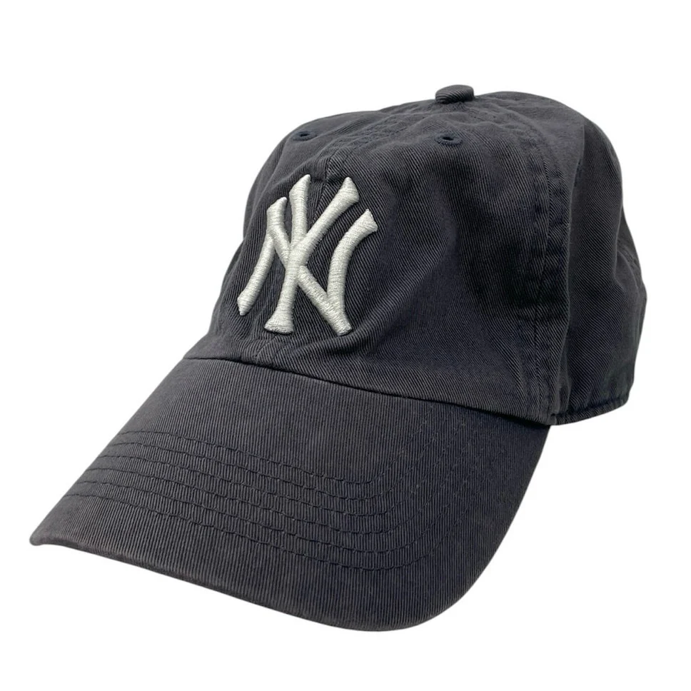 MLB General Merchandise New York Yankees Baseball Embroidered Baseball Cap Hat S