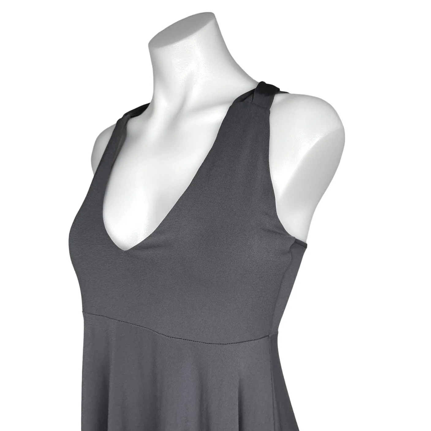 Moda International Gray Sleeveless Scoop Neck Crossback Fit & Flare Dress Size M - Image 4
