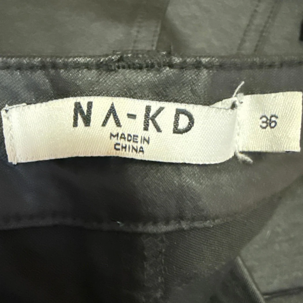 NA-KD Black Coated Faux Vegan Leather High Rise Bootcut Flared Trousers Pants 36 - Image 4