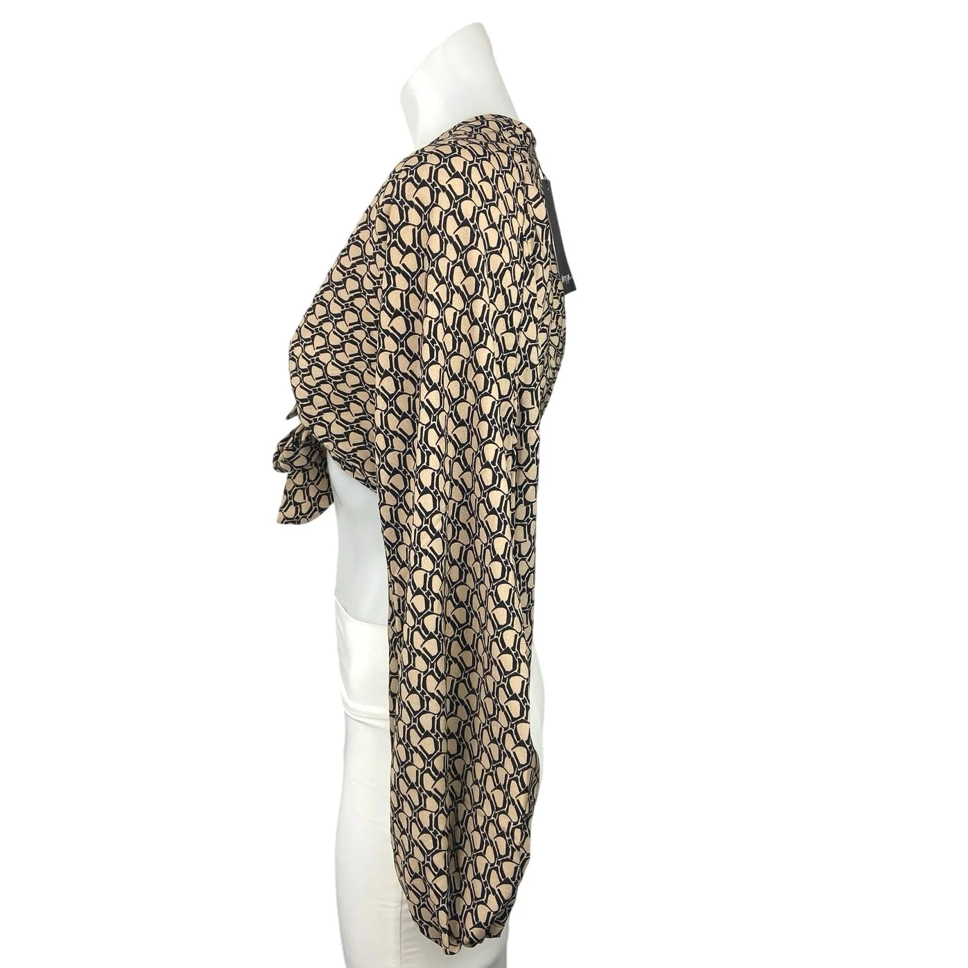 Nasty Gal NWT Giraffe Oversized Long Sleeve V-neck Knot Front Blouse Crop top 2 - Image 2