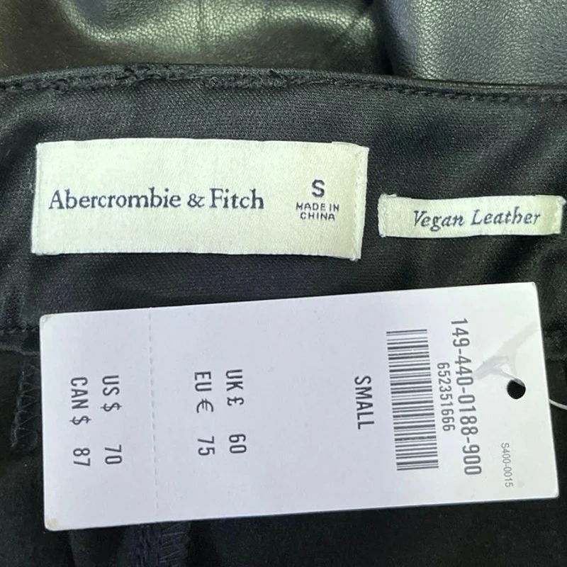 NEW Abercrombie & Fitch Black Vegan Faux Leather High Waist Bermuda Shorts Sz S - Image 4