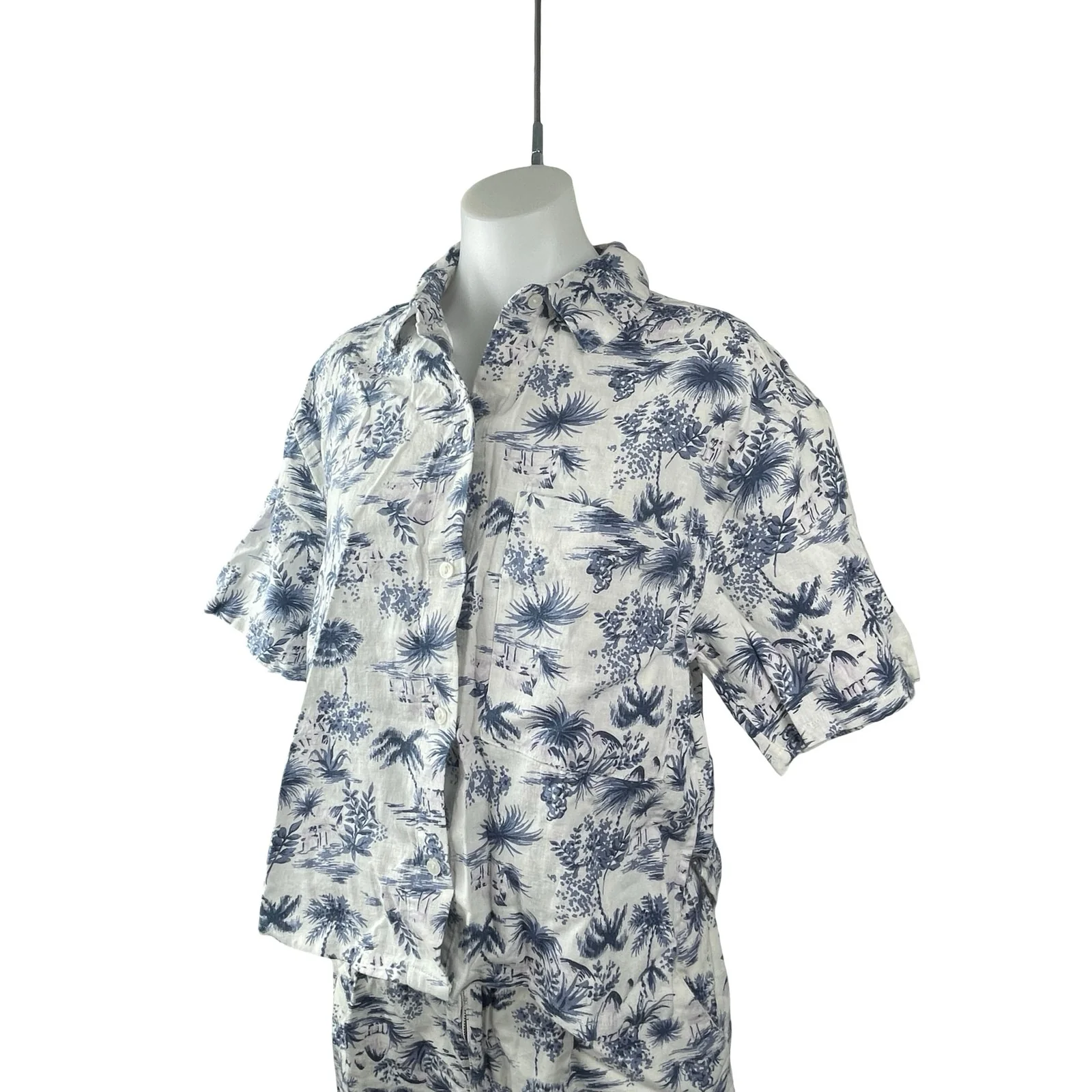 NEW Abercrombie & Fitch Blue Tropical Button Up Shirt Shorts 2 Pc Set Size S - Image 2