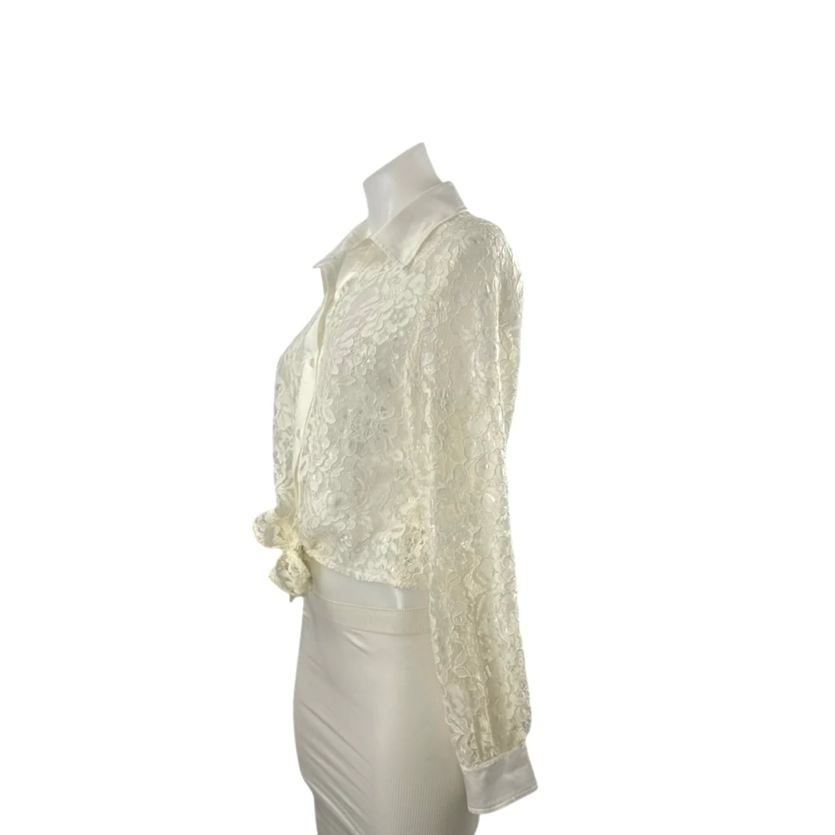 NEW Bebe White Floral Lace Collared Long Sleeve Button Down Shirt Blouse Top S - Image 2
