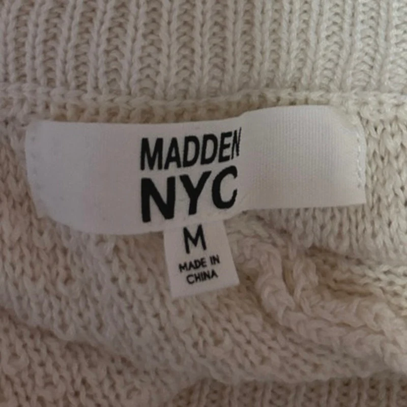 NEW Madden NYC White Knit Crochet Ruched Crop Top Mini Shorts 2-Piece Set Sz S/M - Image 5