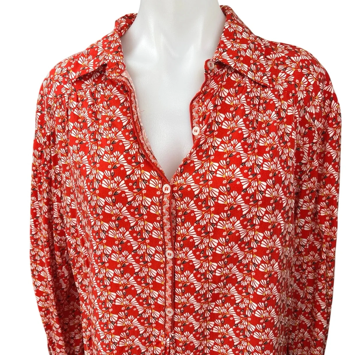 NEW Max Studio Red Floral Print Button Up Collar Long Sleeve Shirt Blouse Top L - Image 3