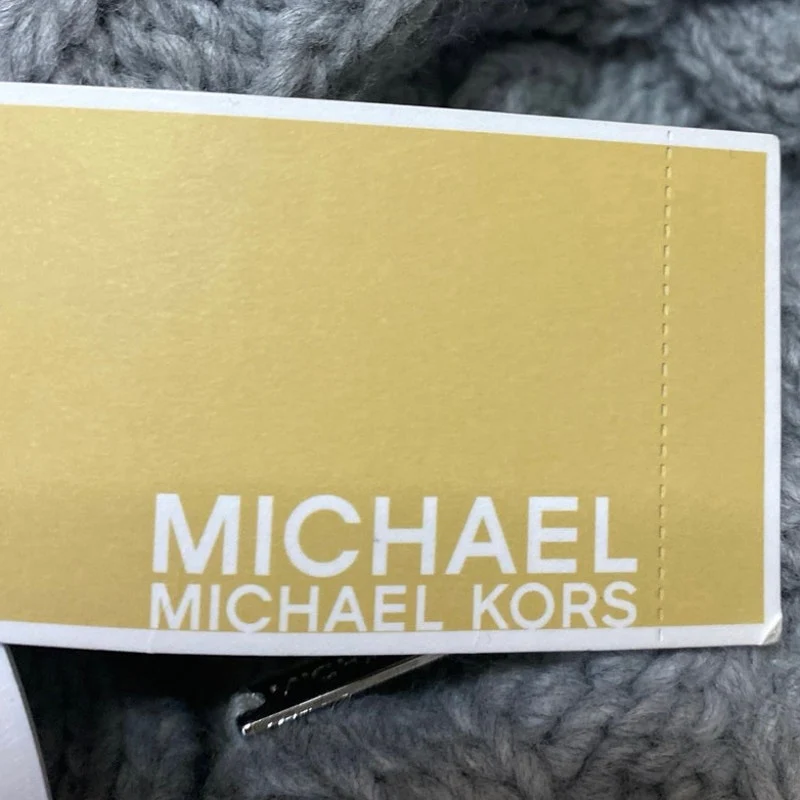 NEW Michael Kors Women's Gray Cable Knit Snow Beanie Peak Cap Hat One Size - Image 5