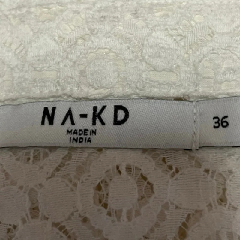 NEW NA-KD White Trumpet Long Sleeve Lace Tie V-Neck Collar Crop Top Blouse Sz 6 - Image 4