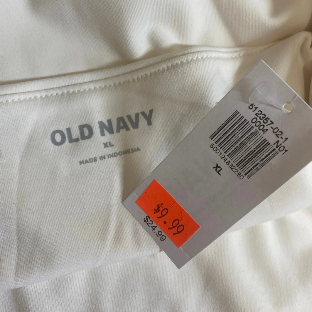 NEW Old Navy Women's White V Neck Long Sleeve Casula Tee Basic T-Shirt Top Sz XL - Image 6