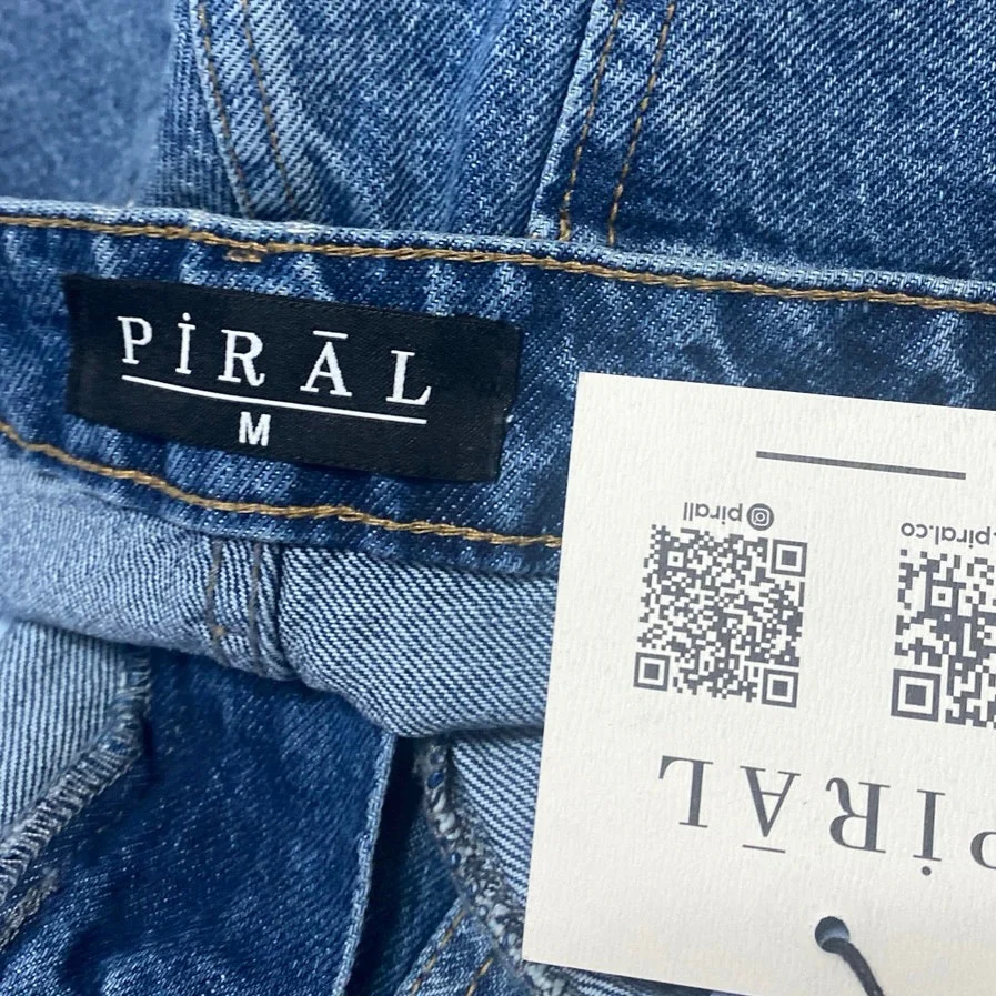 NEW Piral Women's Blue High Waisted Straight Bootcut Slit Denim Jeans Size M - Image 4