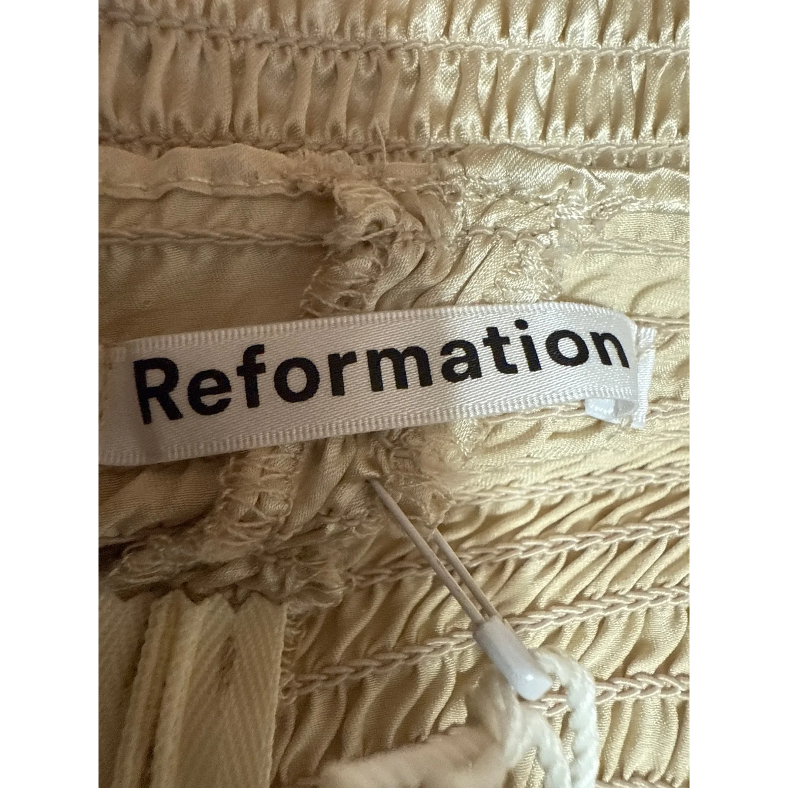 NEW Reformation Gold 100% Silk Sleeveless Cami Camisole Smocked Crop Tank Top 10 - Image 3