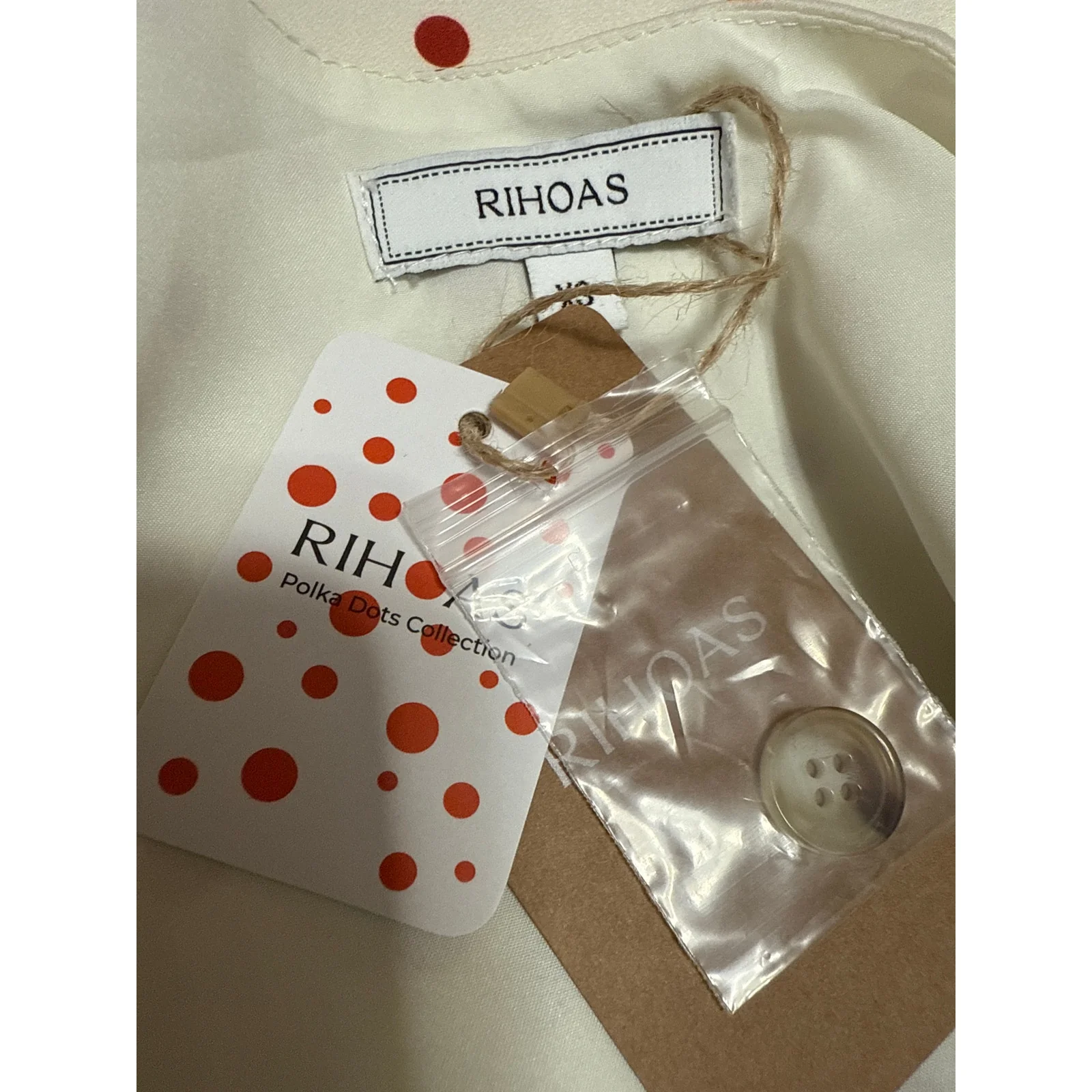 NEW Rihoas Cream Red Short Sleeve V Neck Polka Dots Mini Fit & Flare Dress XS - Image 4