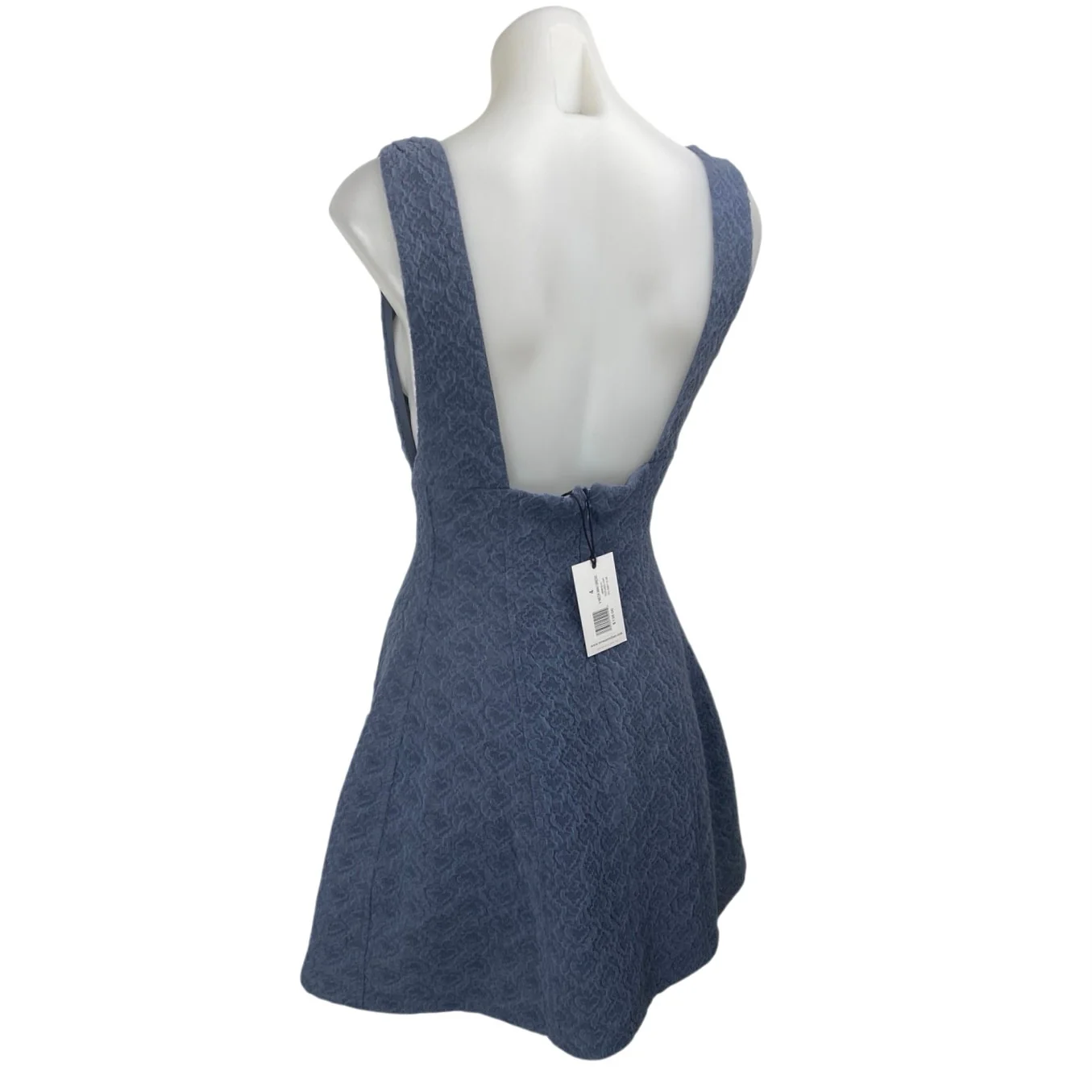 NEW WeWoreWhat Blue Textured Knit Sleeveless Plunge Neck Mini Flared Dress Sz 4 - Image 2