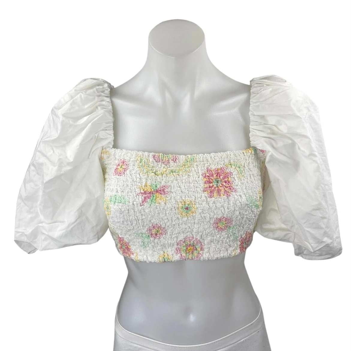 NEW Zara Women's White Floral Smocked Short Puff Sleeve Crop Blouse Top Size S