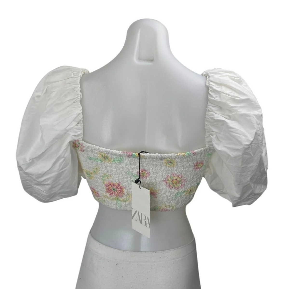 NEW Zara Women's White Floral Smocked Short Puff Sleeve Crop Blouse Top Size S - Image 2