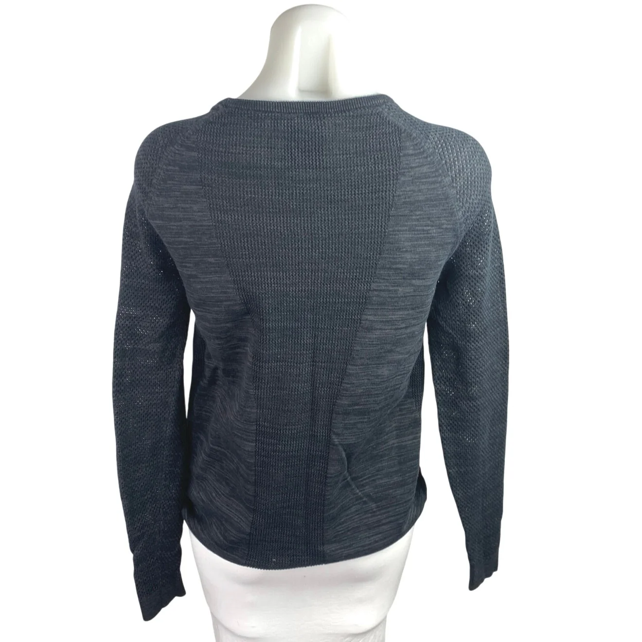 Nike Tech Black Knit Long Sleeve Crew Neck Activewear Sweatshirt Top Size XS - Image 2