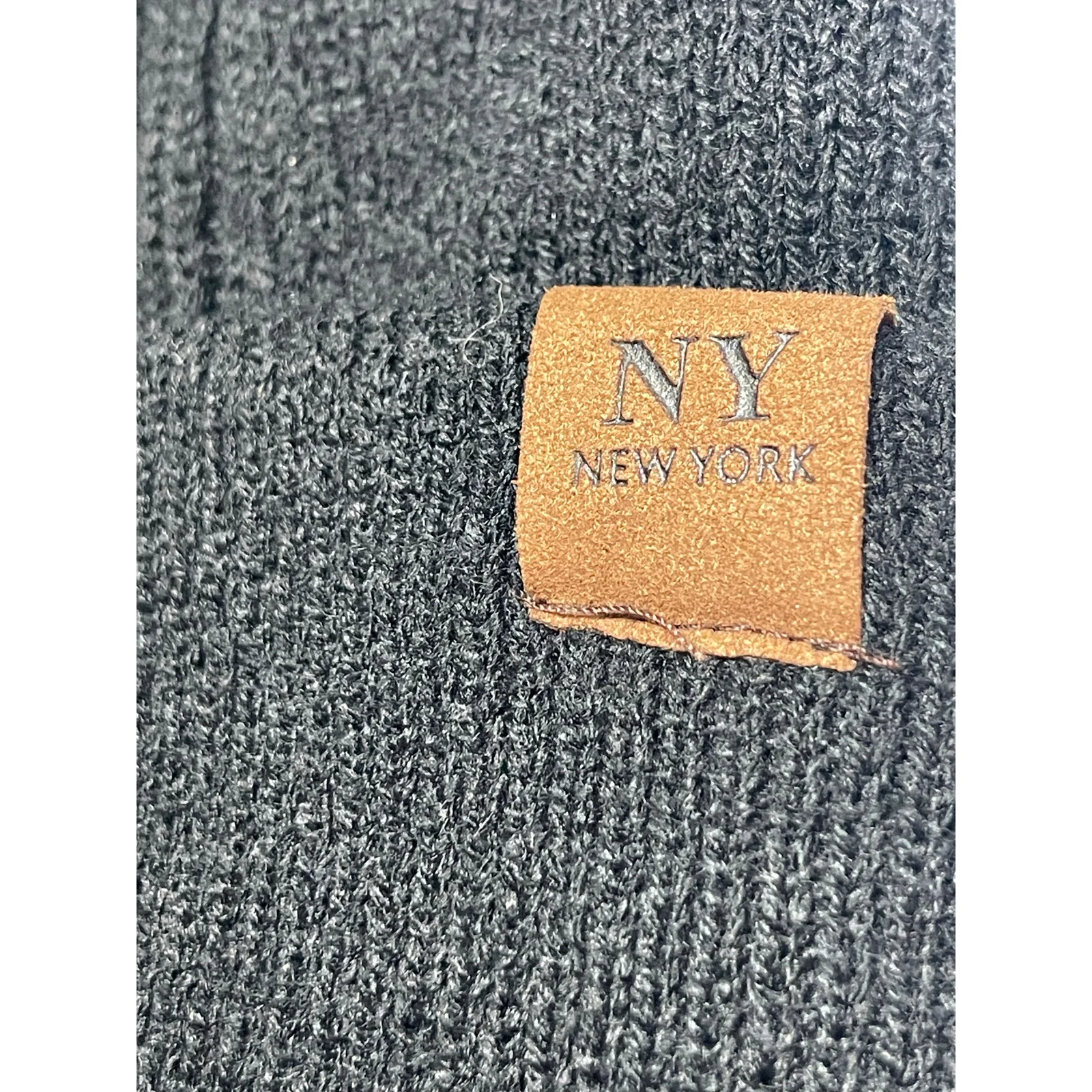 NY New York Women's Black Rib Knit Cuffed Snow Winter Bonnet Beanie Hat One Size - Image 3