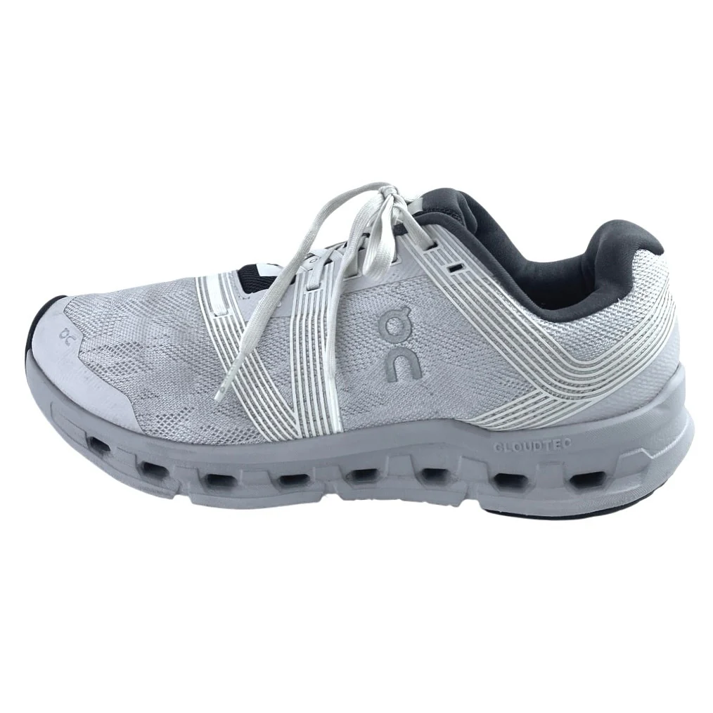 ON Running Cloudgo Currex Run Pro Women's White Running Sneakers Shoes Size 10