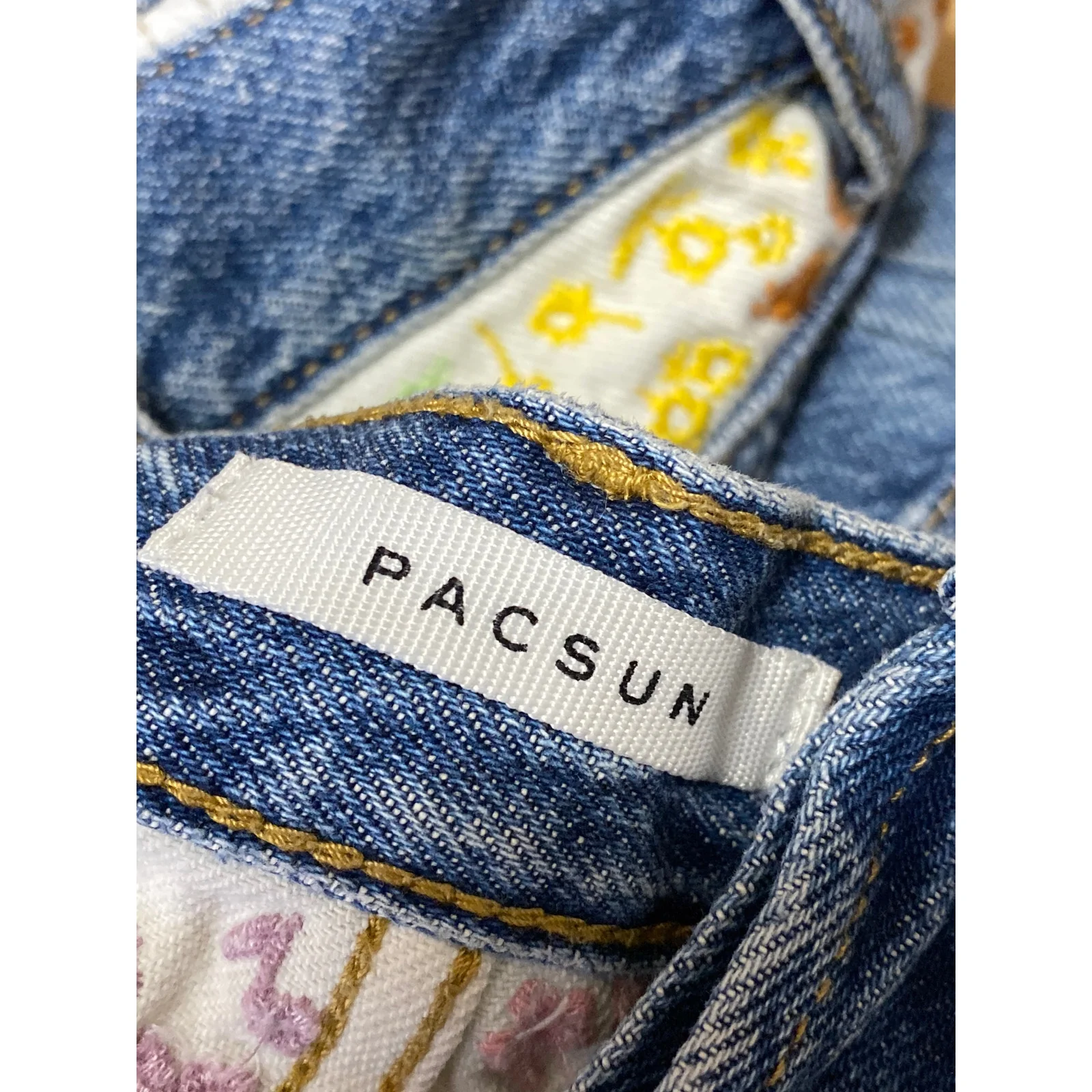 Pacsun Blue Ultra High Rise Frayed Hem Wide Leg Vintage Denim Jeans Shorts Sz 28 - Image 5