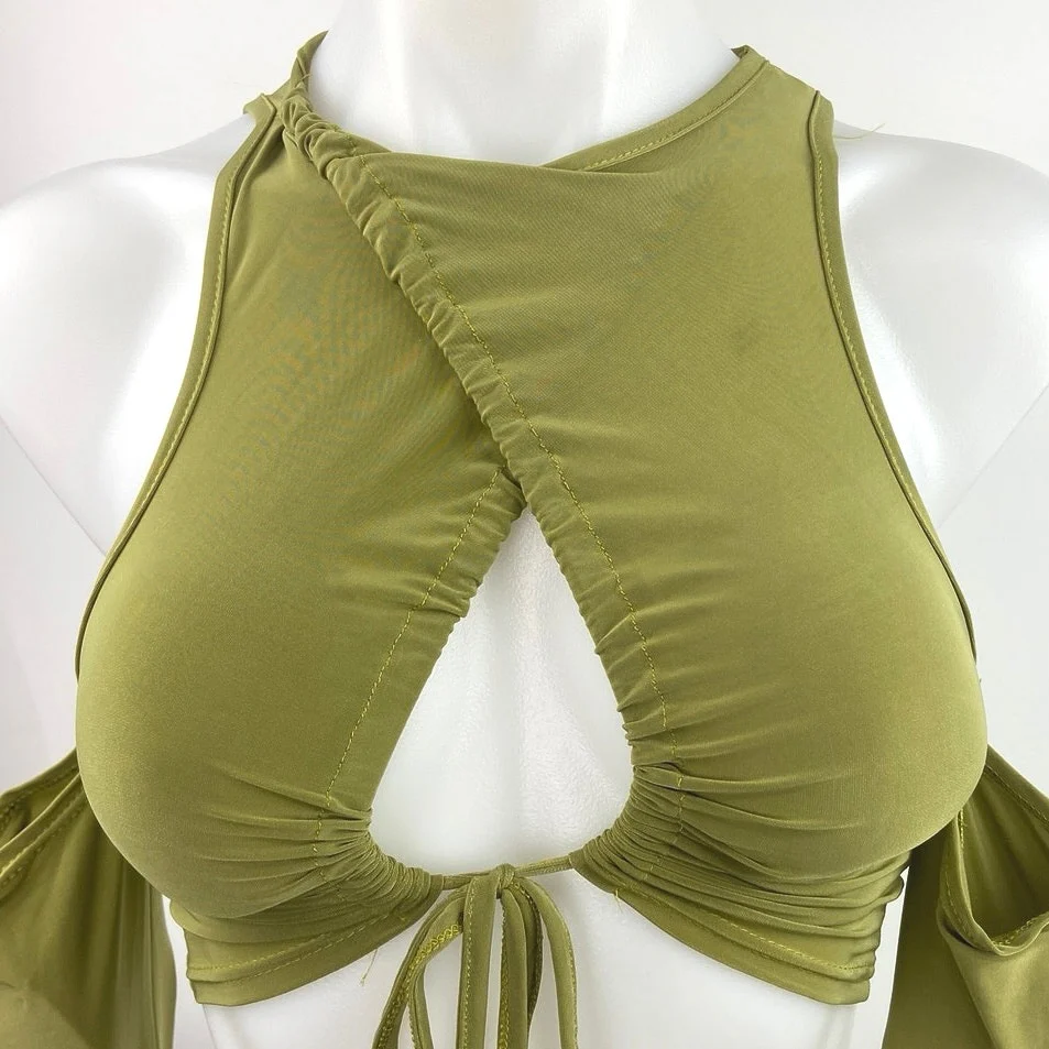 PrettyLittleThing Green Cutout Tie Front Wrap Style Cold Shoulder Crop Top Sz 2 - Image 3