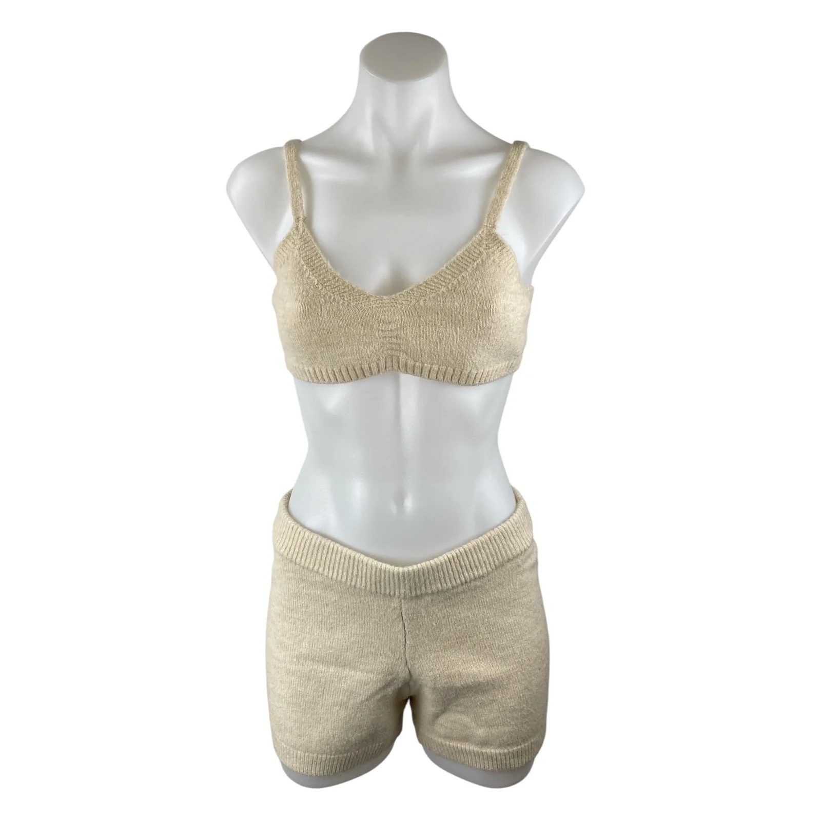 Princess Polly Beige Cream Knit Sleeveless Brami Crop Top Shorts 2 Pc Set Size S