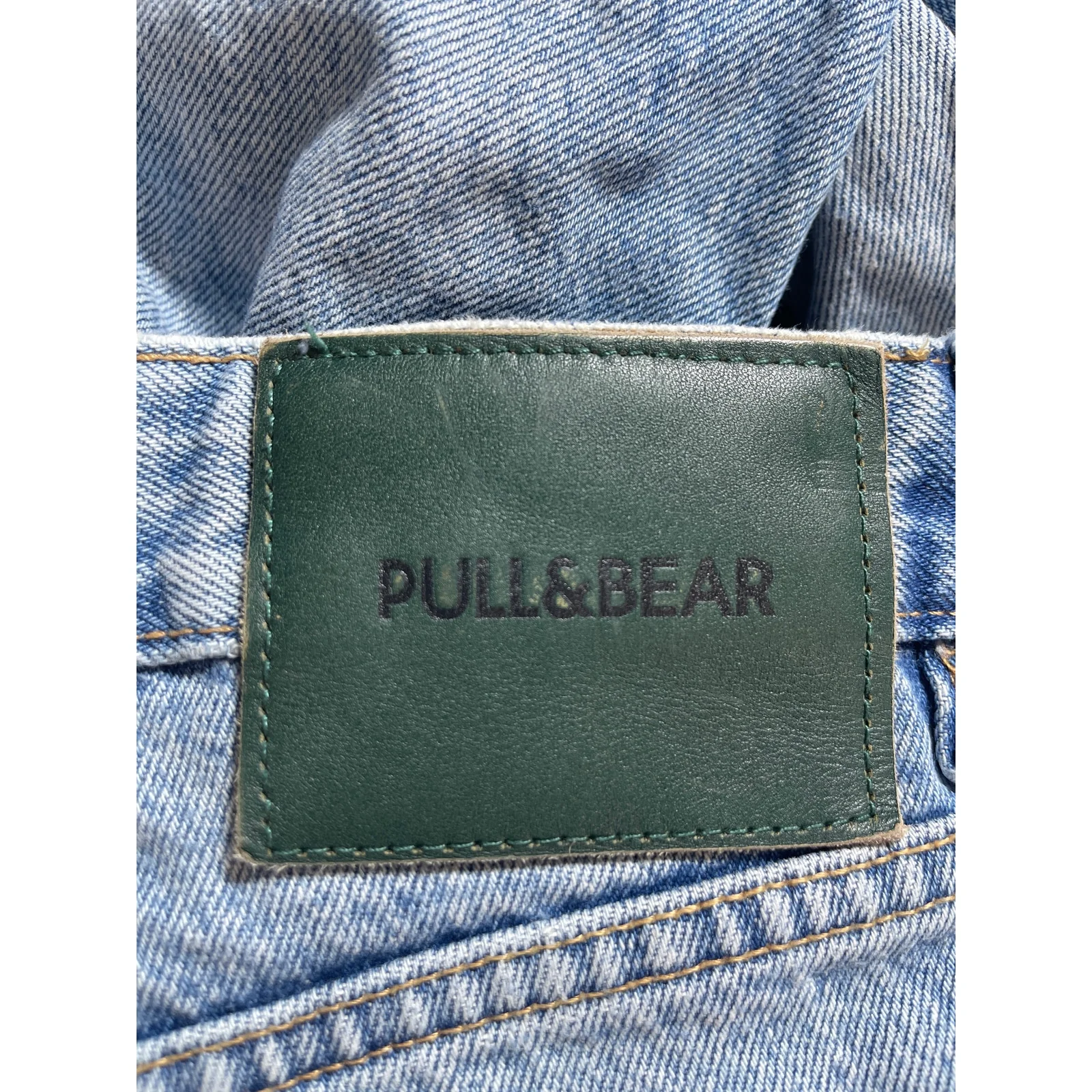 Pull & Bear Women's Blue Medium Wash High Rise Straight Leg Denim Jeans Pants 4 - Image 4