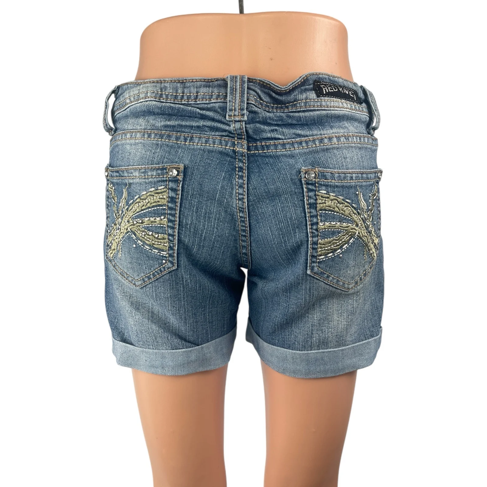 Red Rivet Blue Embroidered Distressed Cuffed Low Rise Mom Denim Jeans Shorts S - Image 2