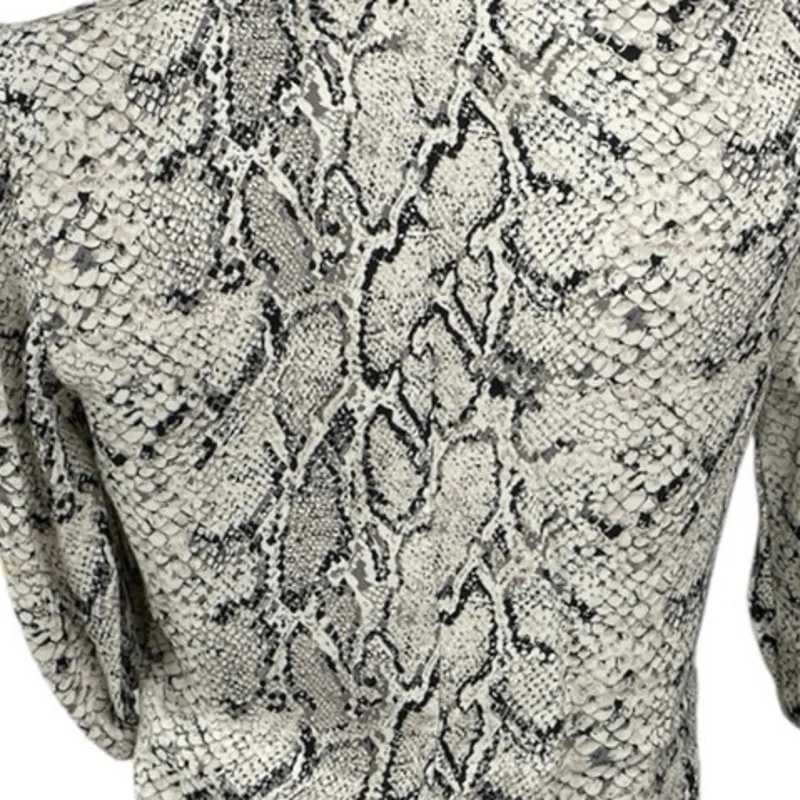 Reformation Eliana Snakeskin Animal Print V Neck 3/4 Sleeve Crop Blouse Top Sz S - Image 4
