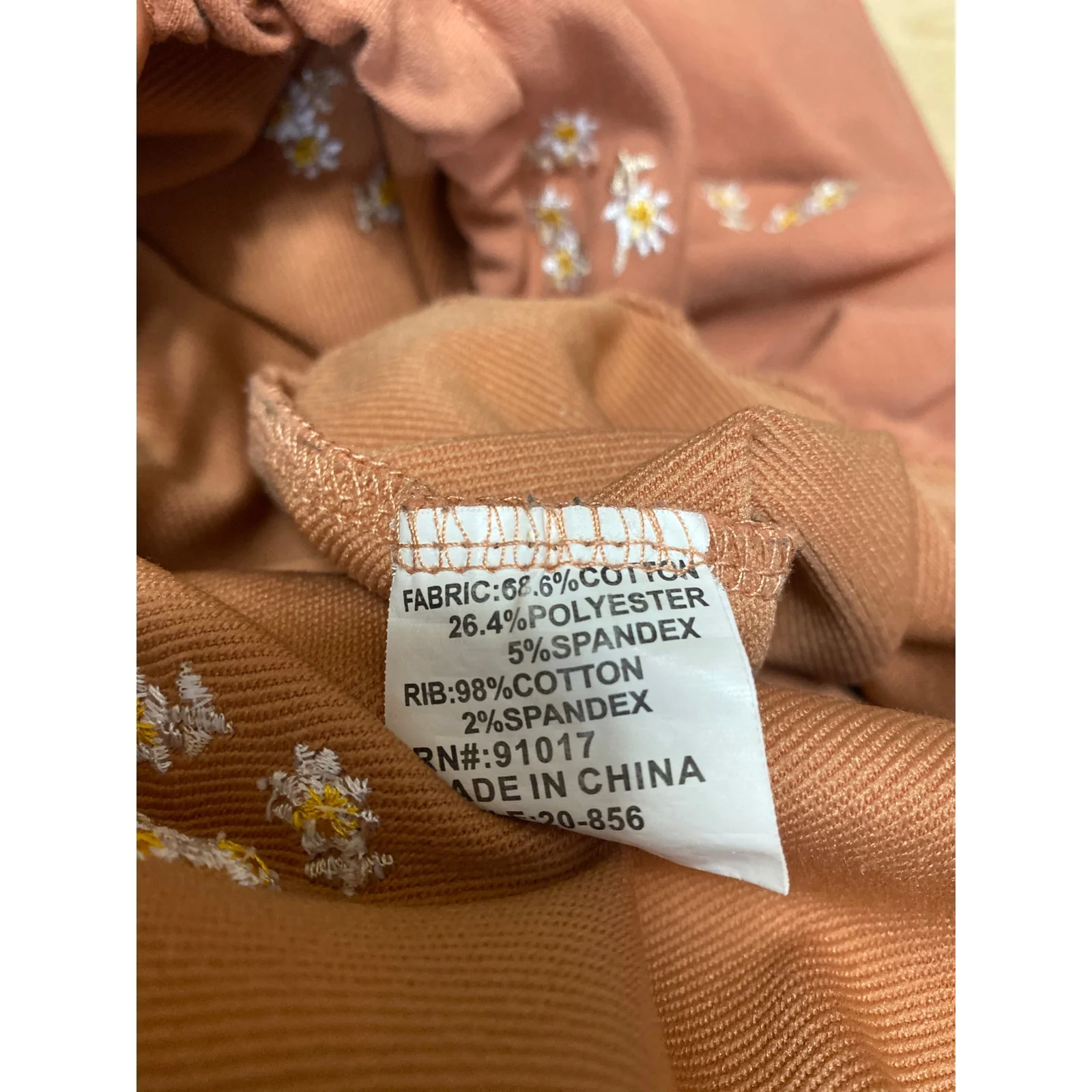 Salitaire Womens Orange Floral Embroidered Long Sleeve Sweatshirt & Shorts Set L - Image 5
