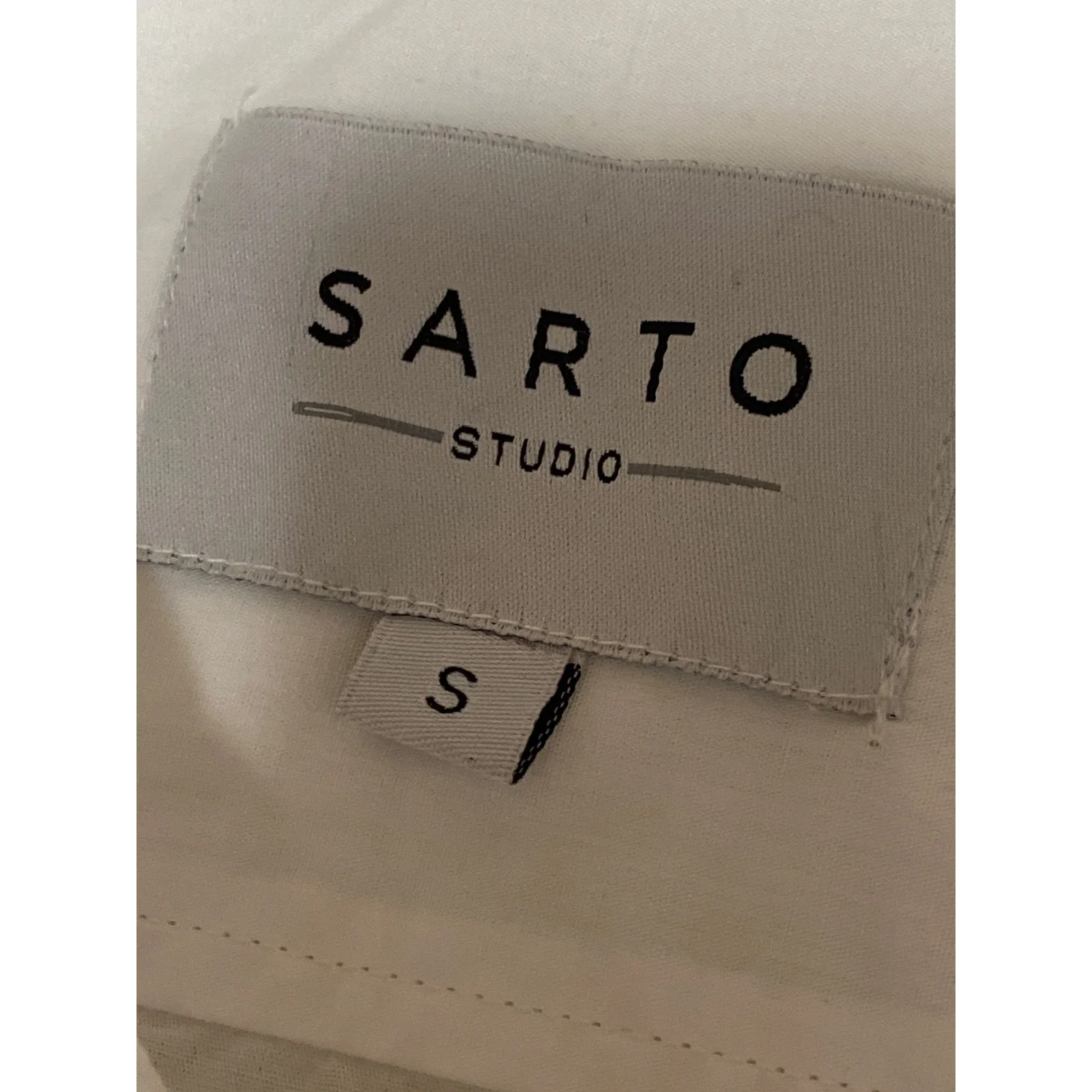 Sarto White Beaded Button Down Heart CutOut Long Sleeve Shirt Blouse Top Size S - Image 6