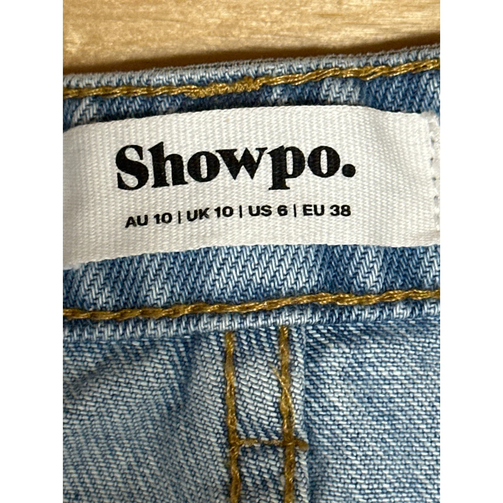 Showpo Blue Light Wash Frayed Raw Hem Mini Cutoff Denim Jeans Pencil Skirt Sz 6 - Image 4