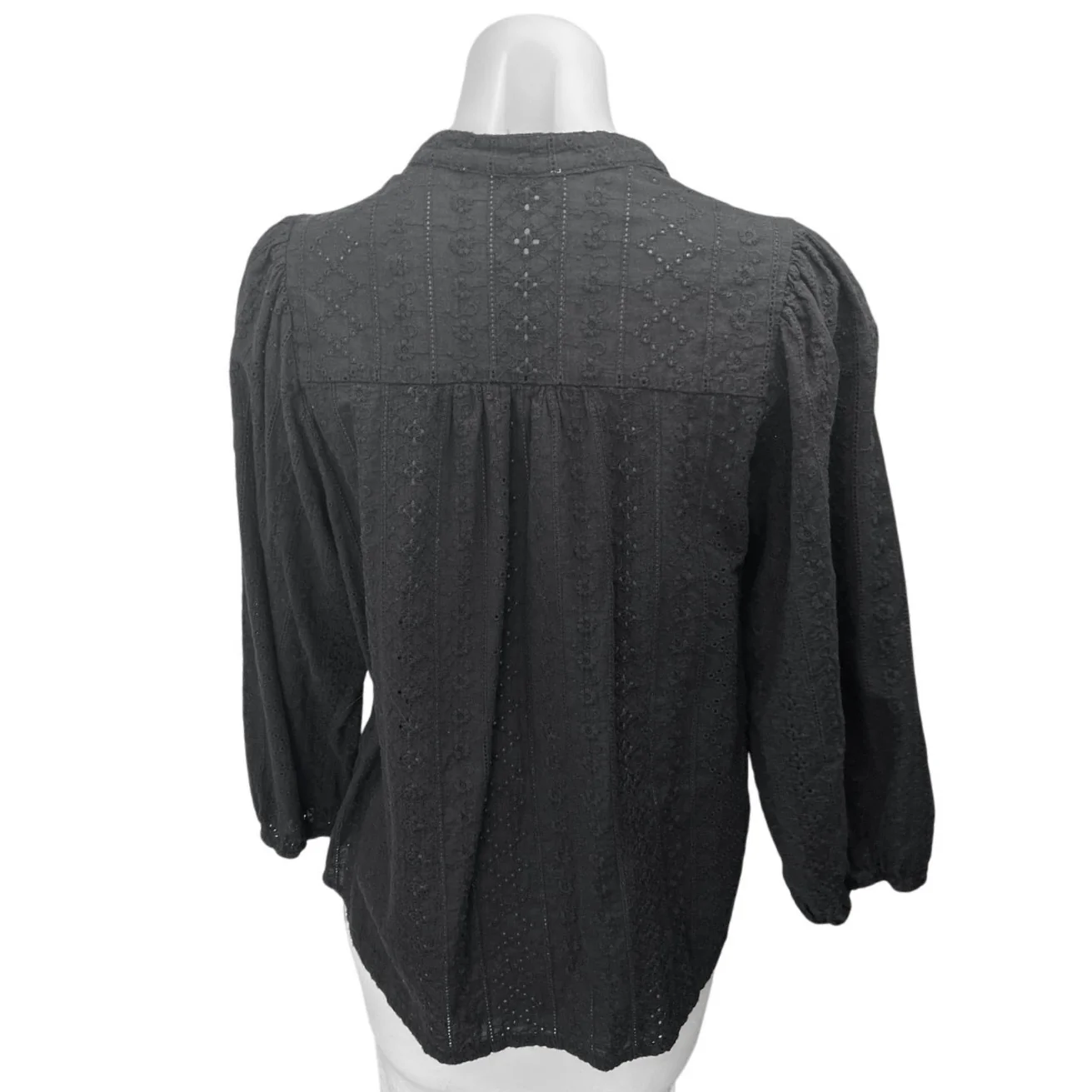 Solitaire Black Floral Embroidered Long Sleeve Button Down Shirt Top Size XL - Image 2