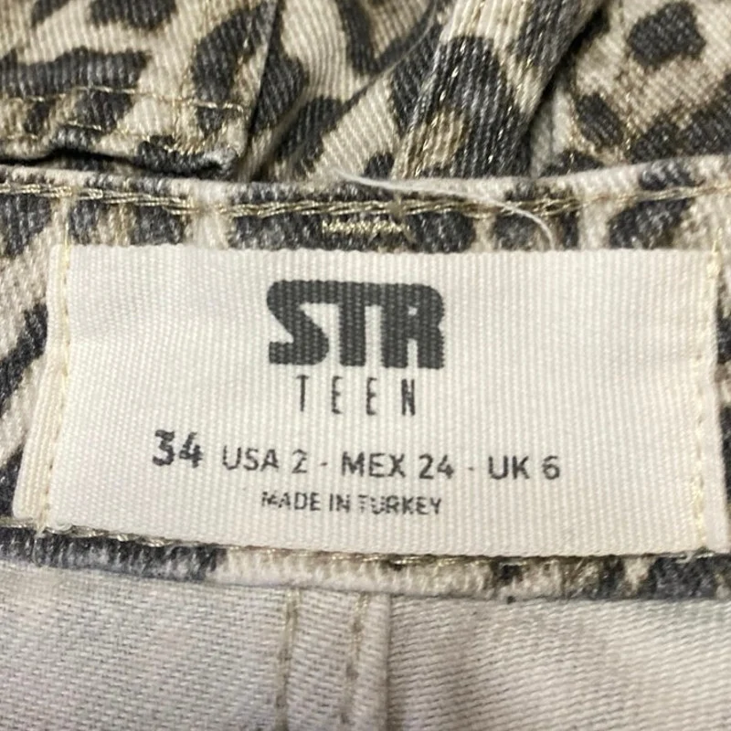 STR Teen Beige Black Leopard Straight Frayed Loose Raw Hem Denim Jeans Size 2 - Image 4