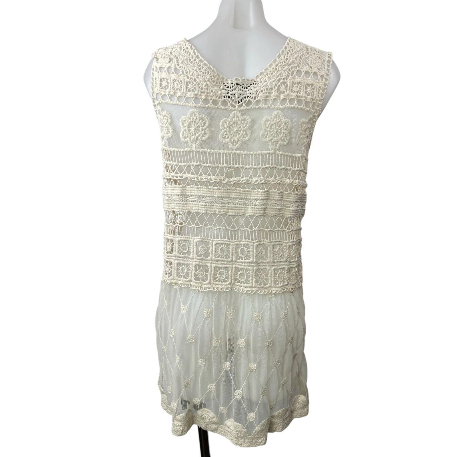 Sunday in Brooklyn Cream Crochet Embroidered Cover Up Mini Tank Shift Dress Sz S - Image 2