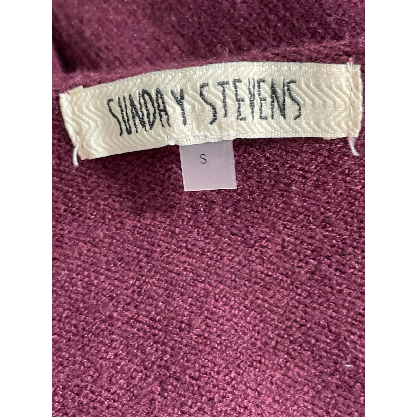 Sunday Stevens Women's Red Maroon V Neck Long Sleeve Cropped Sweater Top Size S - Image 5