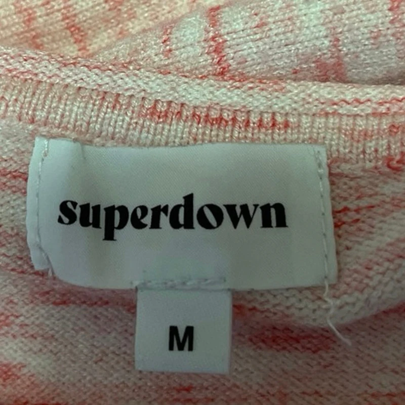 Superdown Kai Pink Long Sleeve Asymmetric Button Front Cropped Sweater Top Sz M - Image 4