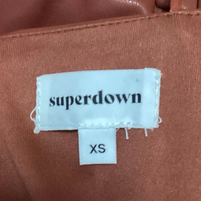 Superdown Stevie Brown Faux Vegan Leather Sleeveless Ruched Zip Crop Tank Top XS - Image 3
