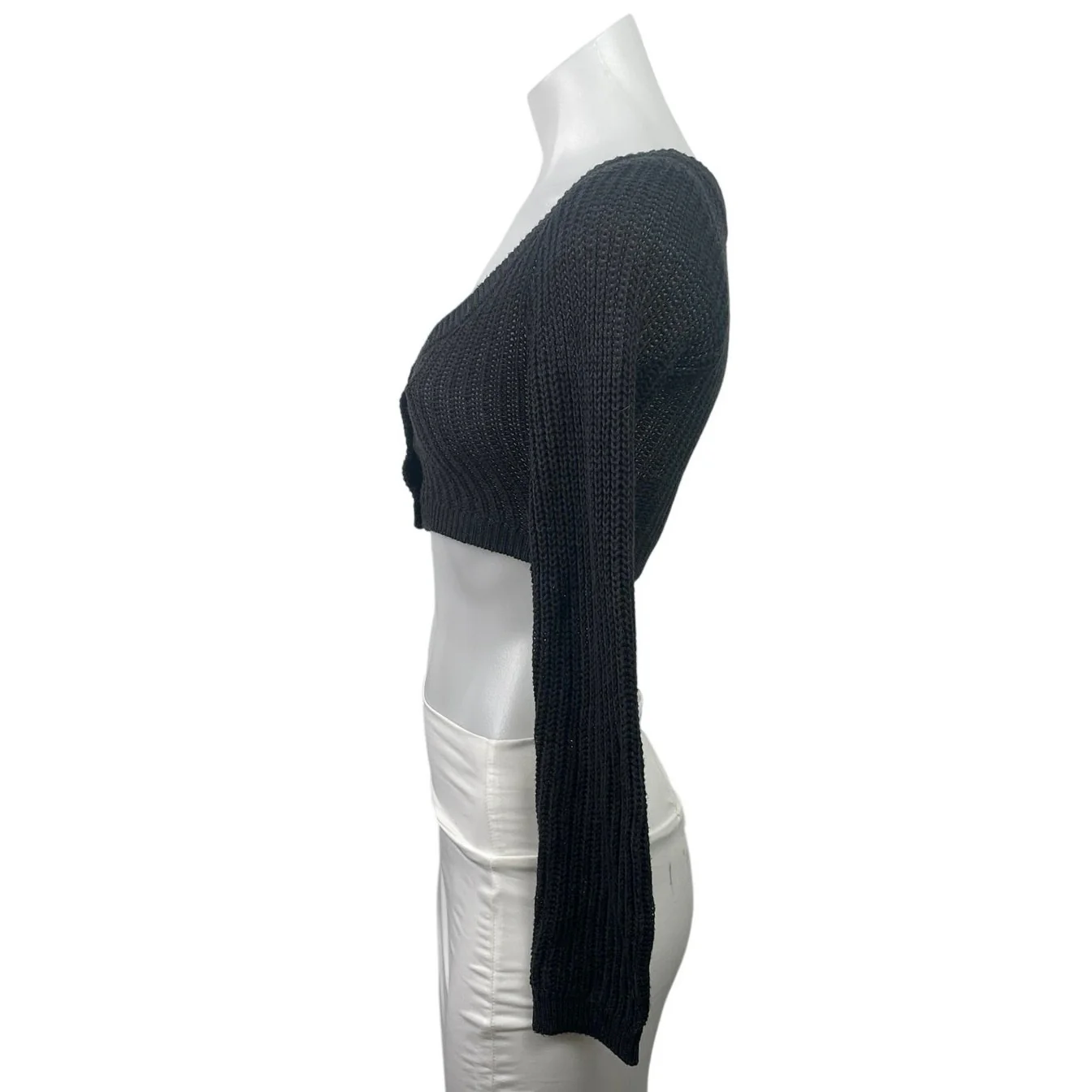 Sweet Chilling Gray Knit Long Sleeve Button Down Cardigan Crop Sweater Top Sz XS - Image 2
