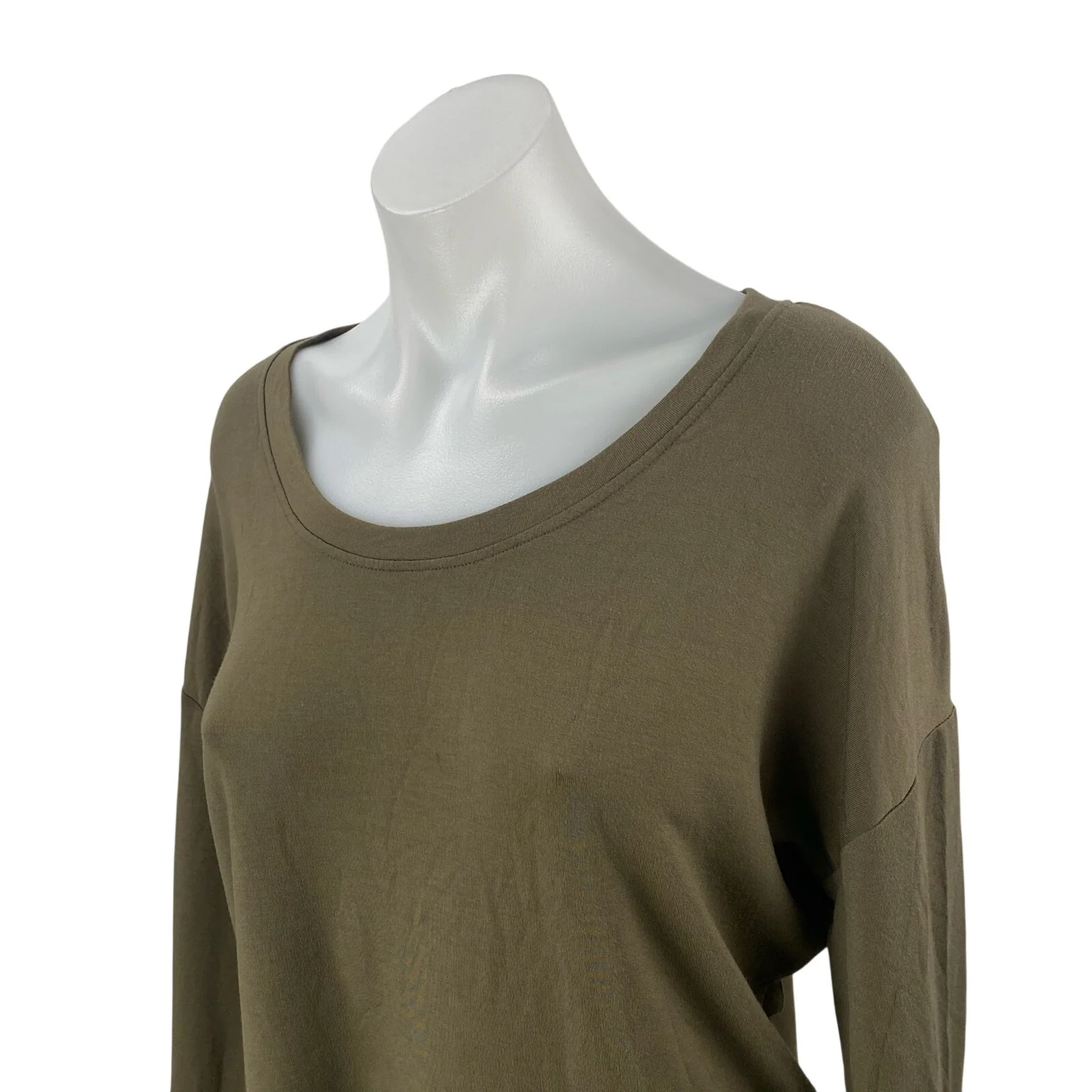 Tahari Women's Olive Green Scoop Neck Long Sleeve Knit T Shirt Tee Top Size L - Image 3