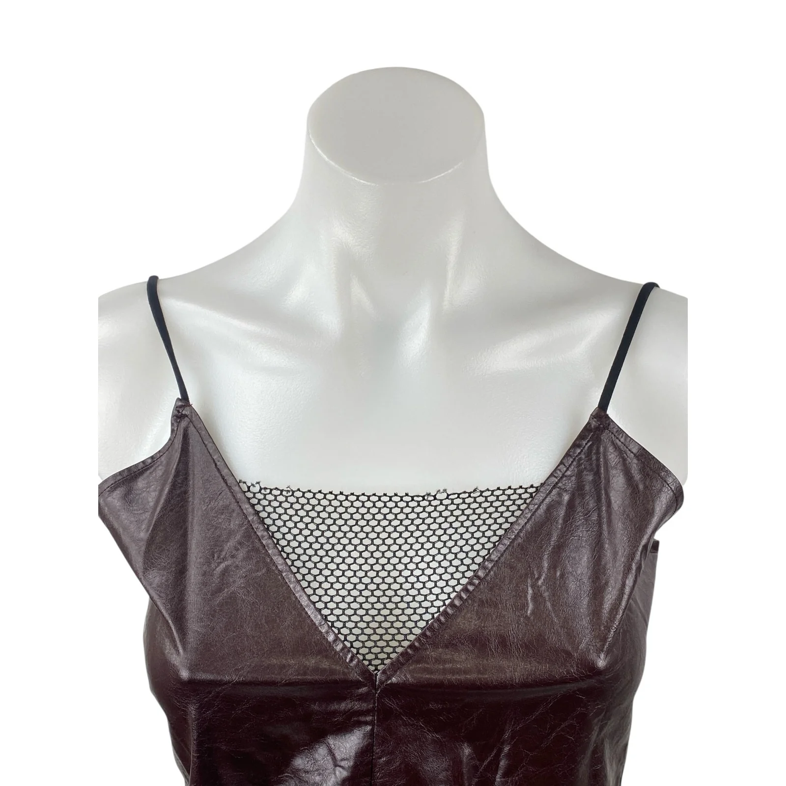 The Ilma Ilinor Women's Faux Vegan Leather Sleeveless V Neck Camisole Tank Top S - Image 2
