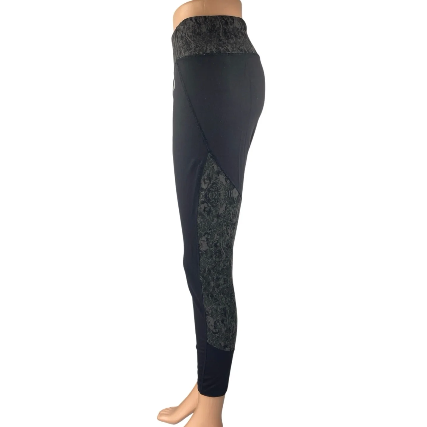 The North Face Flash Dry Women's Black Printed Athletic Leggings Pants Size L - Image 2