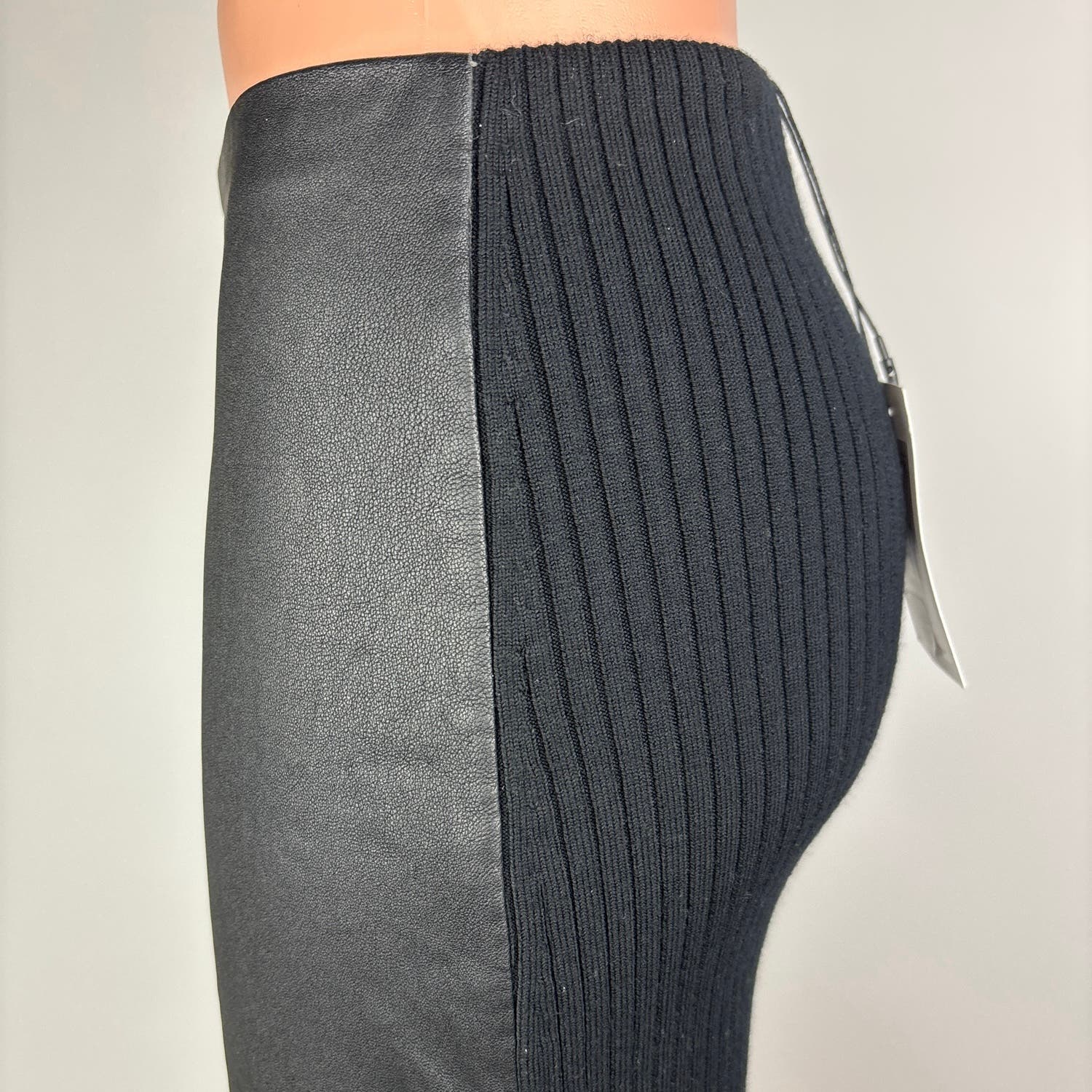 Theory NWT $495 Black Leather Ribbed Merino Wool Pencil Straight Midi Skirt XSP - Image 6