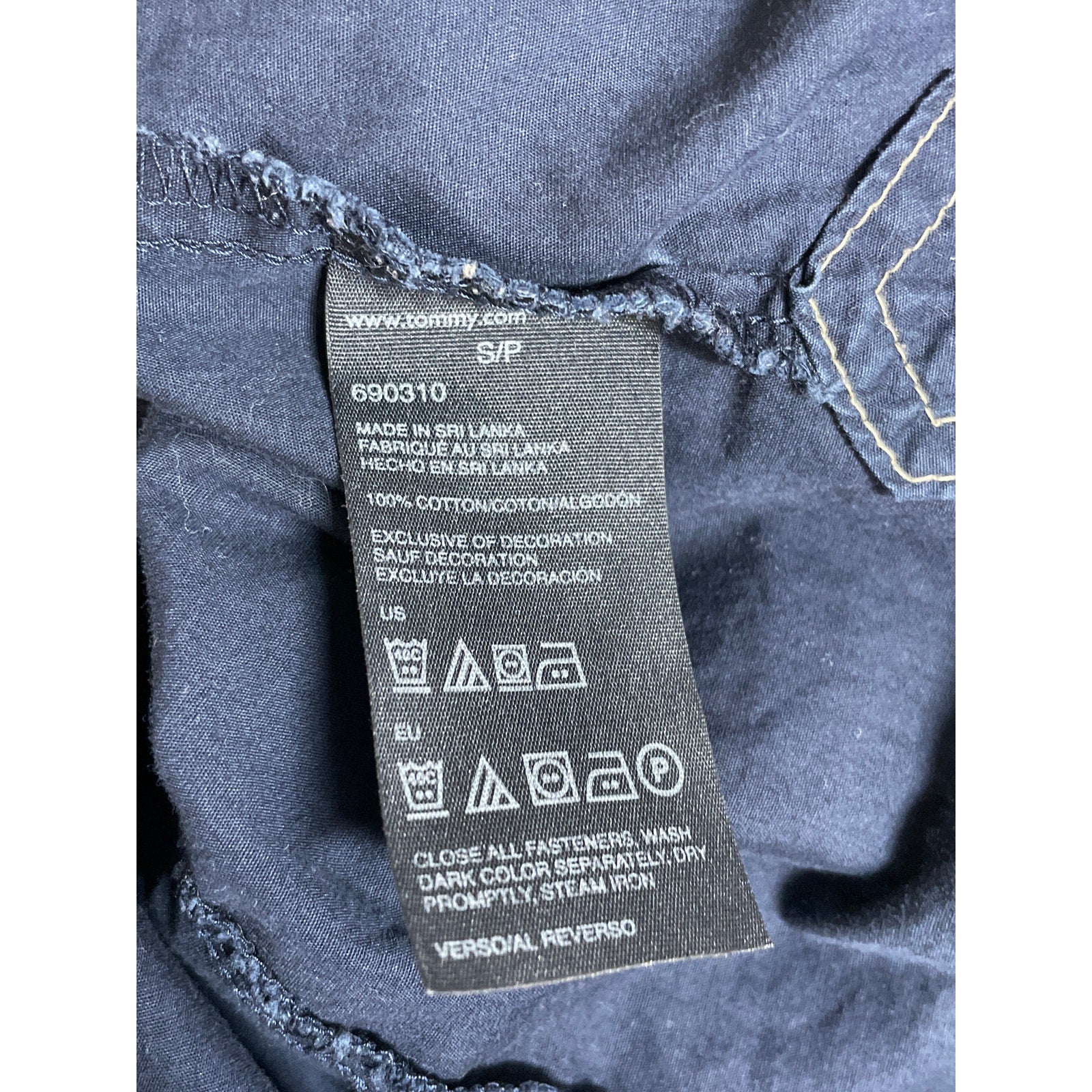 Tommy Hilfiger Women's Blue Dark Wash Long Sleeve Button Up Denim Jean Shirt S - Image 6