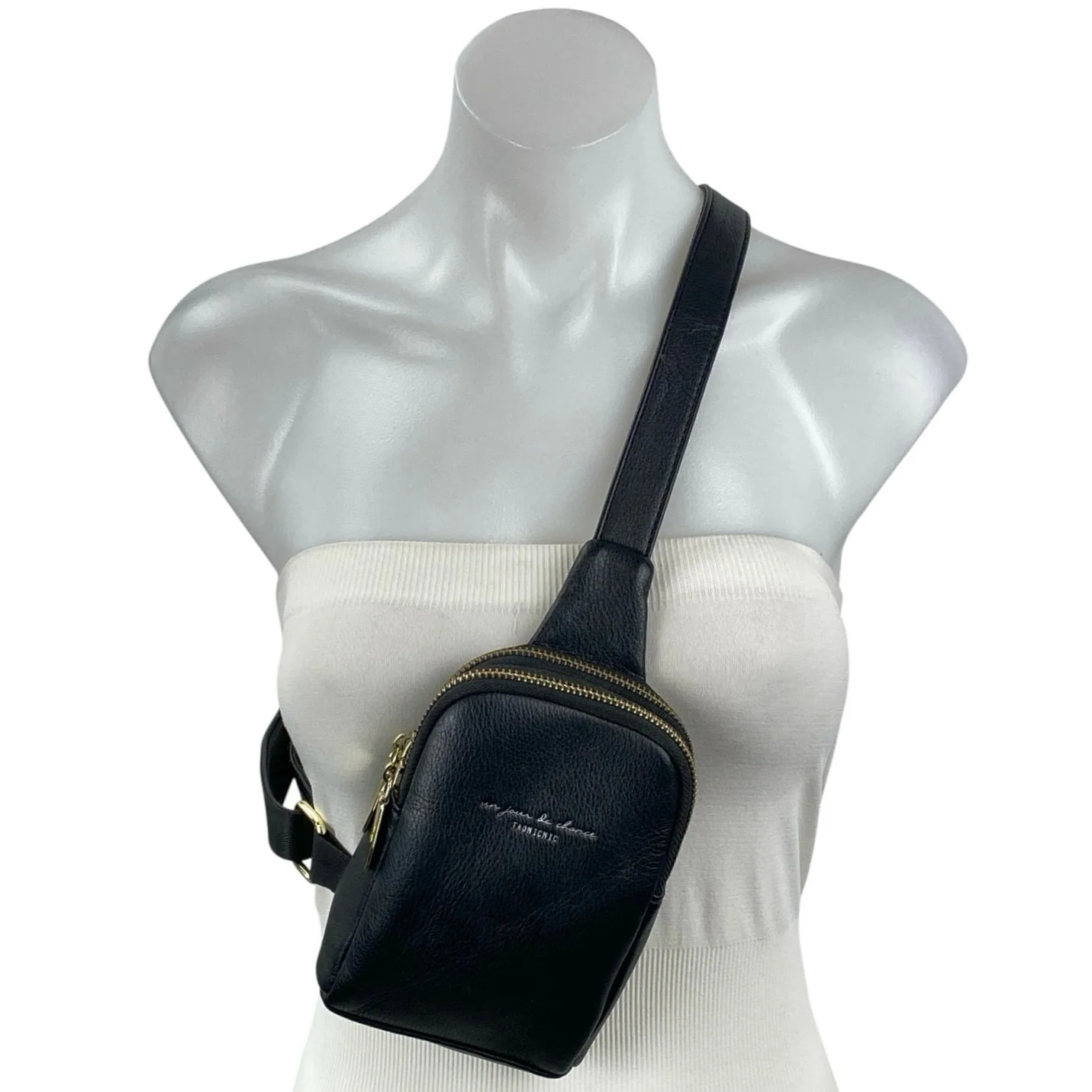 Un Jour De Chance Black Faux Vegan Leather Small Phone Crossbody Sling Bag OS