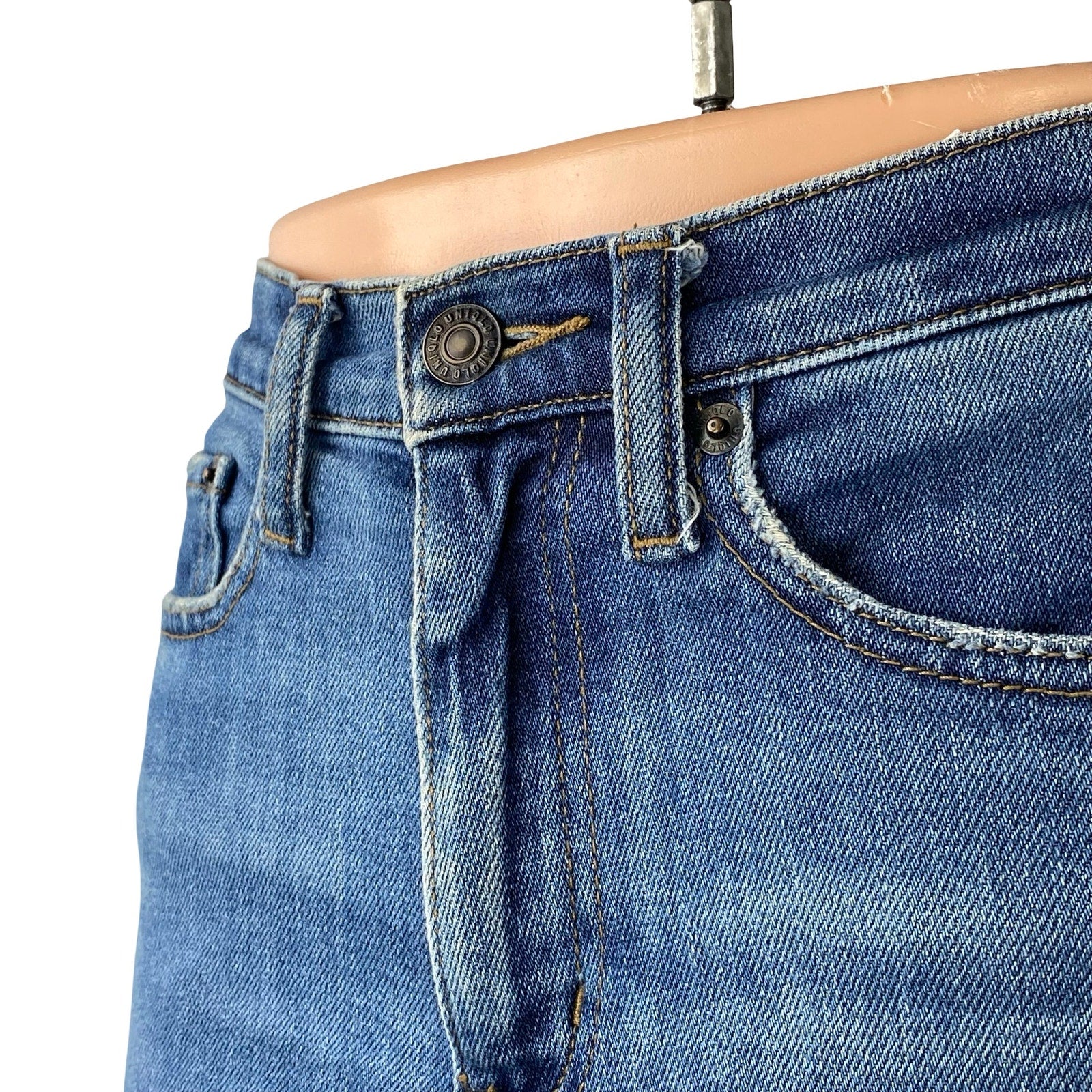 Uniqlo Jeans Women's Blue High Rise Straight Mom Boyfriend Denim Jeans Pants 26 - Image 3