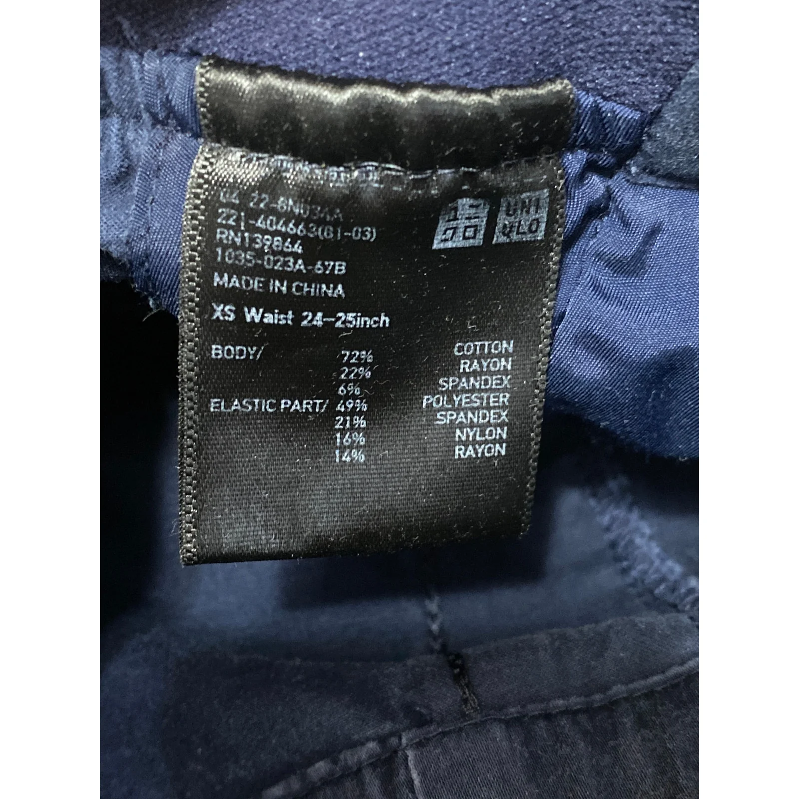 Uniqlo Women's Navy Blue Mid Rise Slim Chino Khaki Tapered Trousers Pants Sz XS - Image 5
