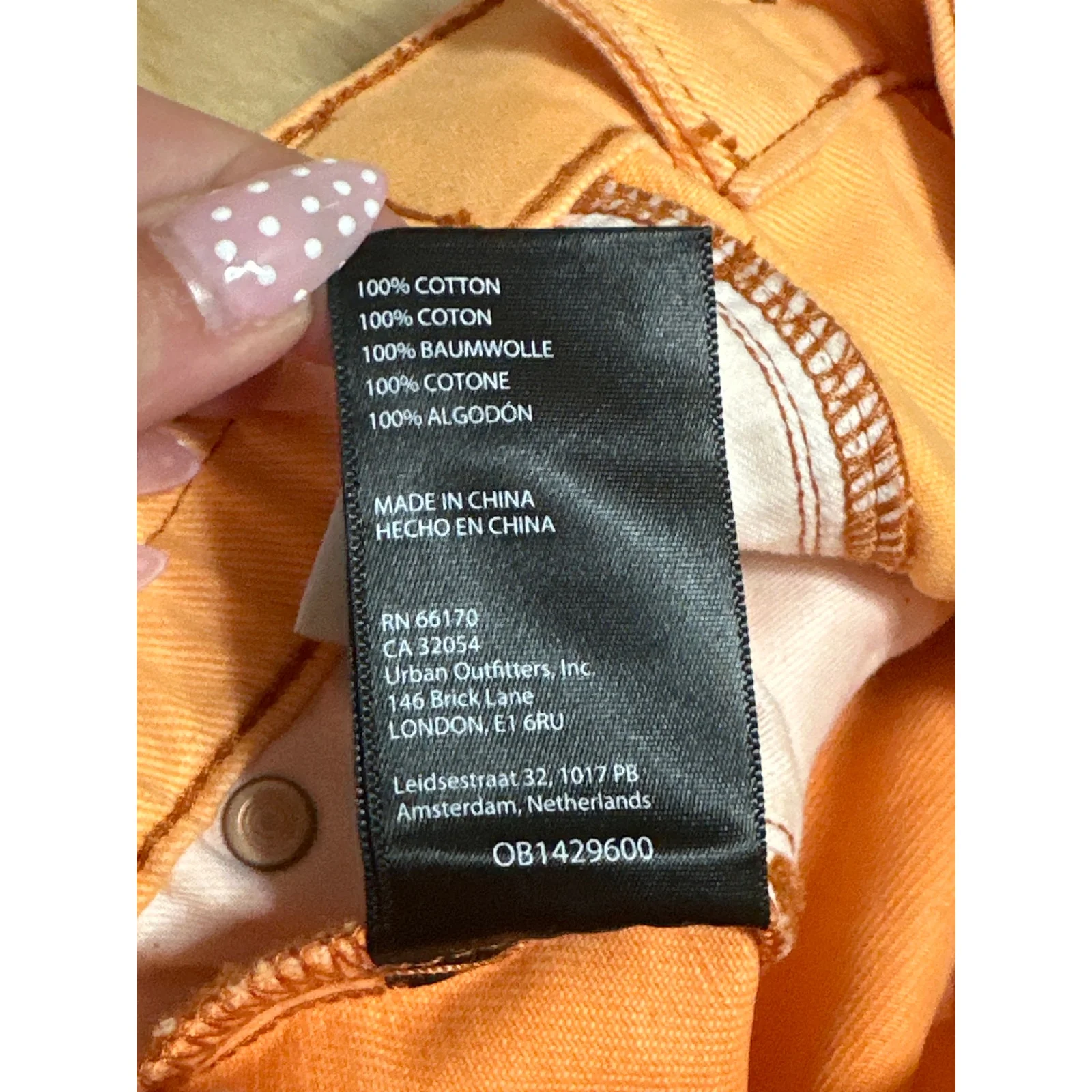 Urban Outfitters BDG Women's Orange Frayed Raw Hem Straight Leg Cargo Shorts S - Image 5